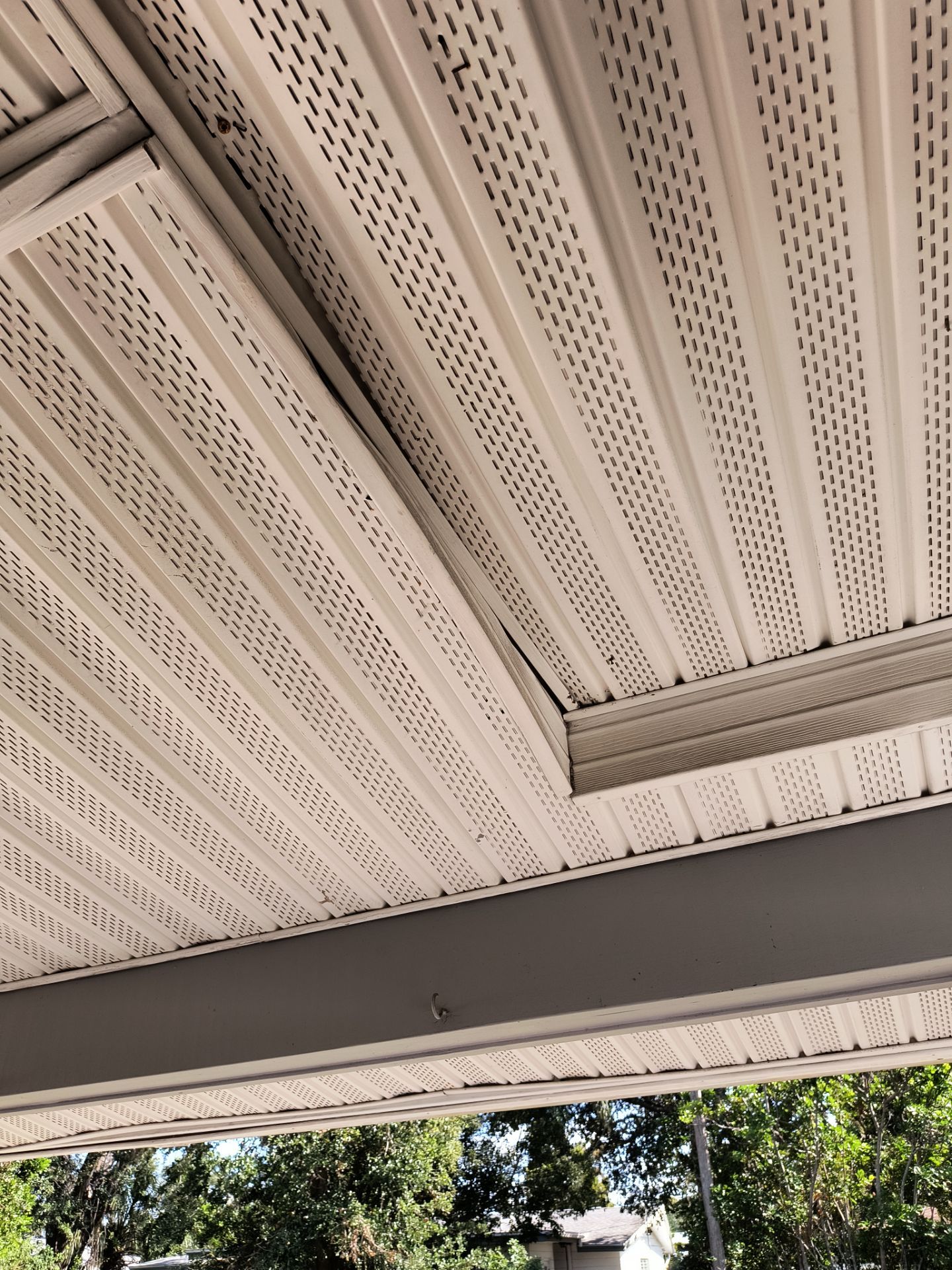 Soffit and Fascia Upgrade in Sarasota FL by Gutter Professors