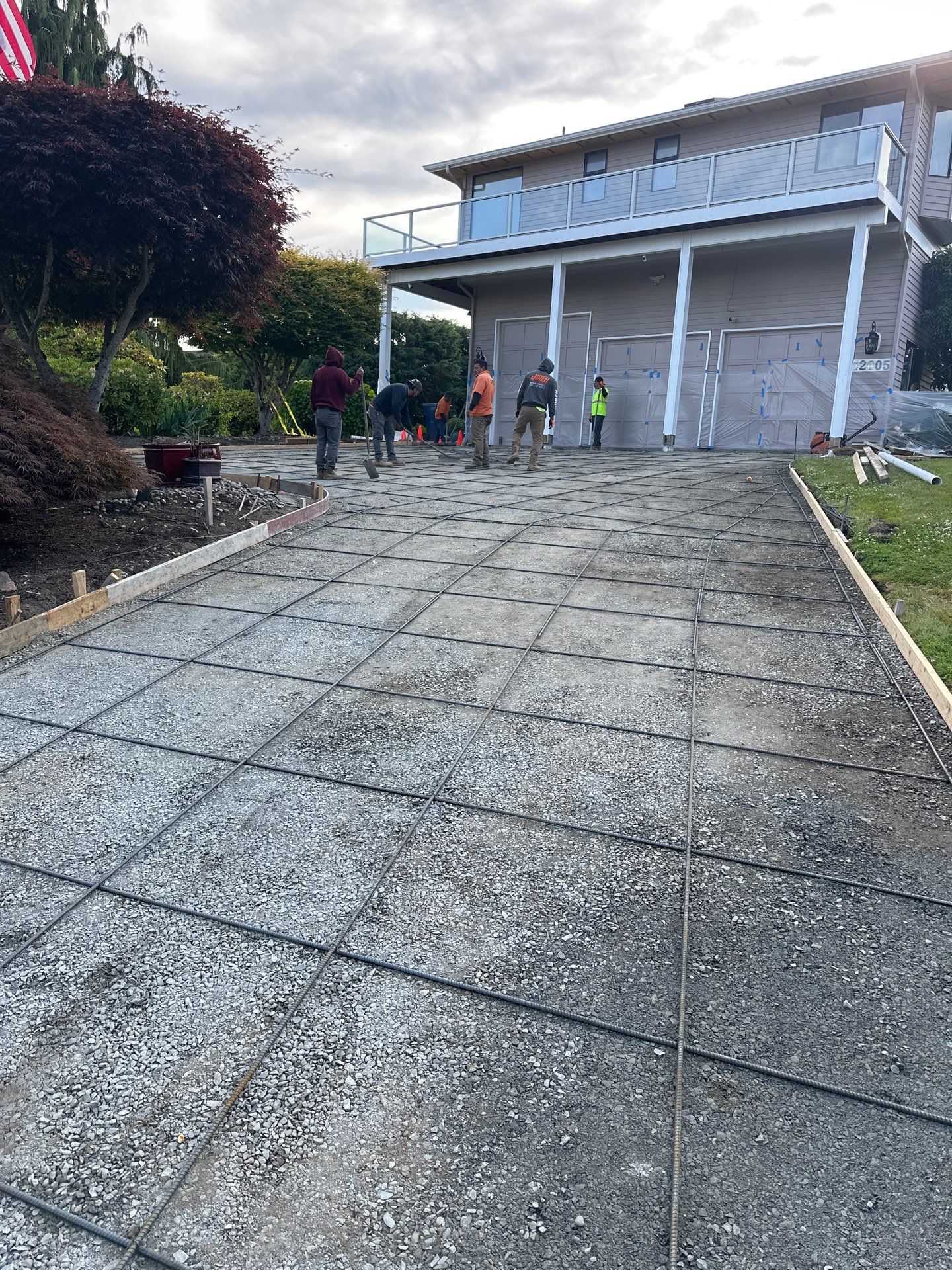 Concrete Driveway Repair | Edmonds  by Jireh Asphalt & Concrete Inc 