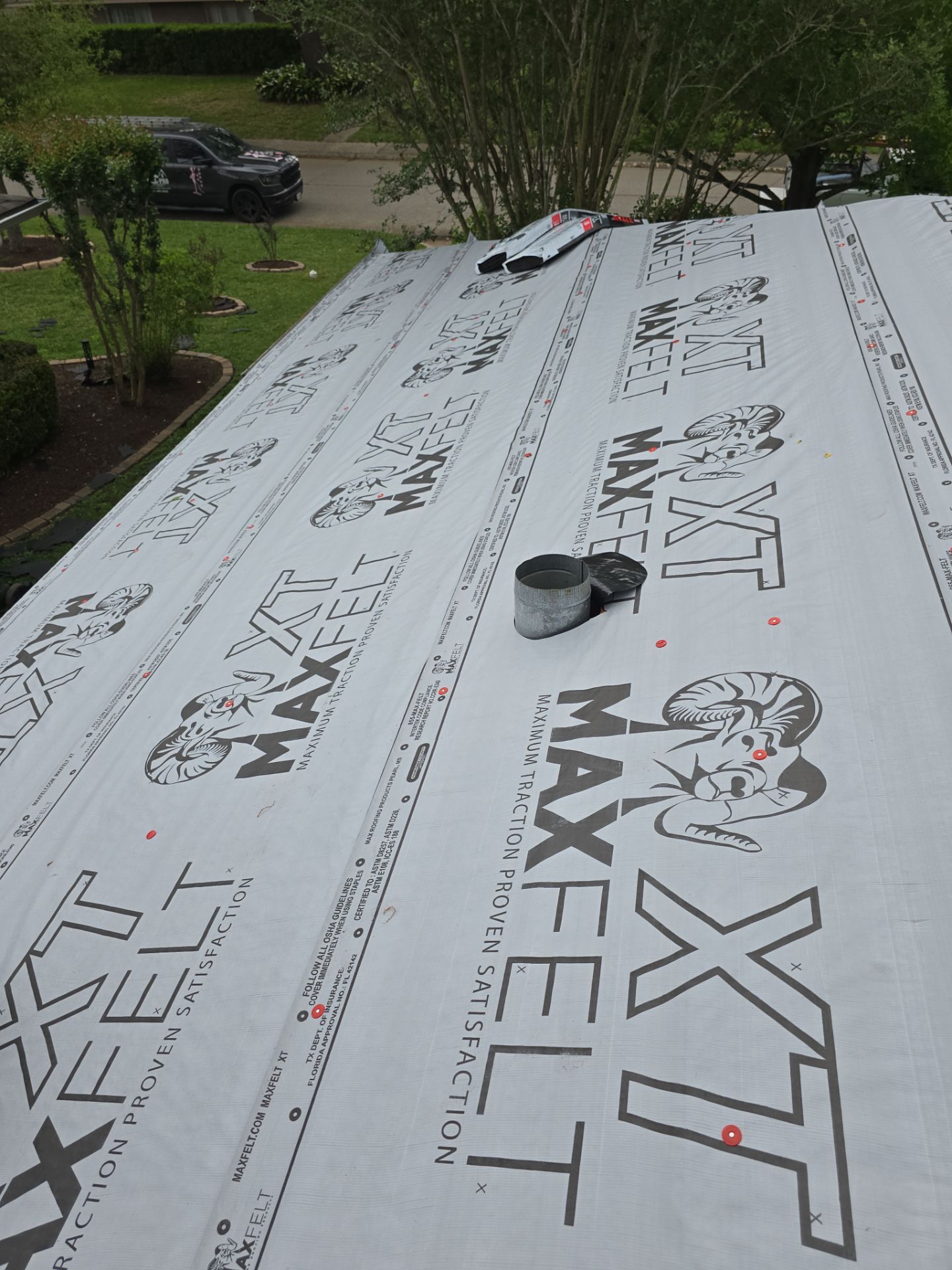 Roof Replacement Houston by Roof Repair Company
