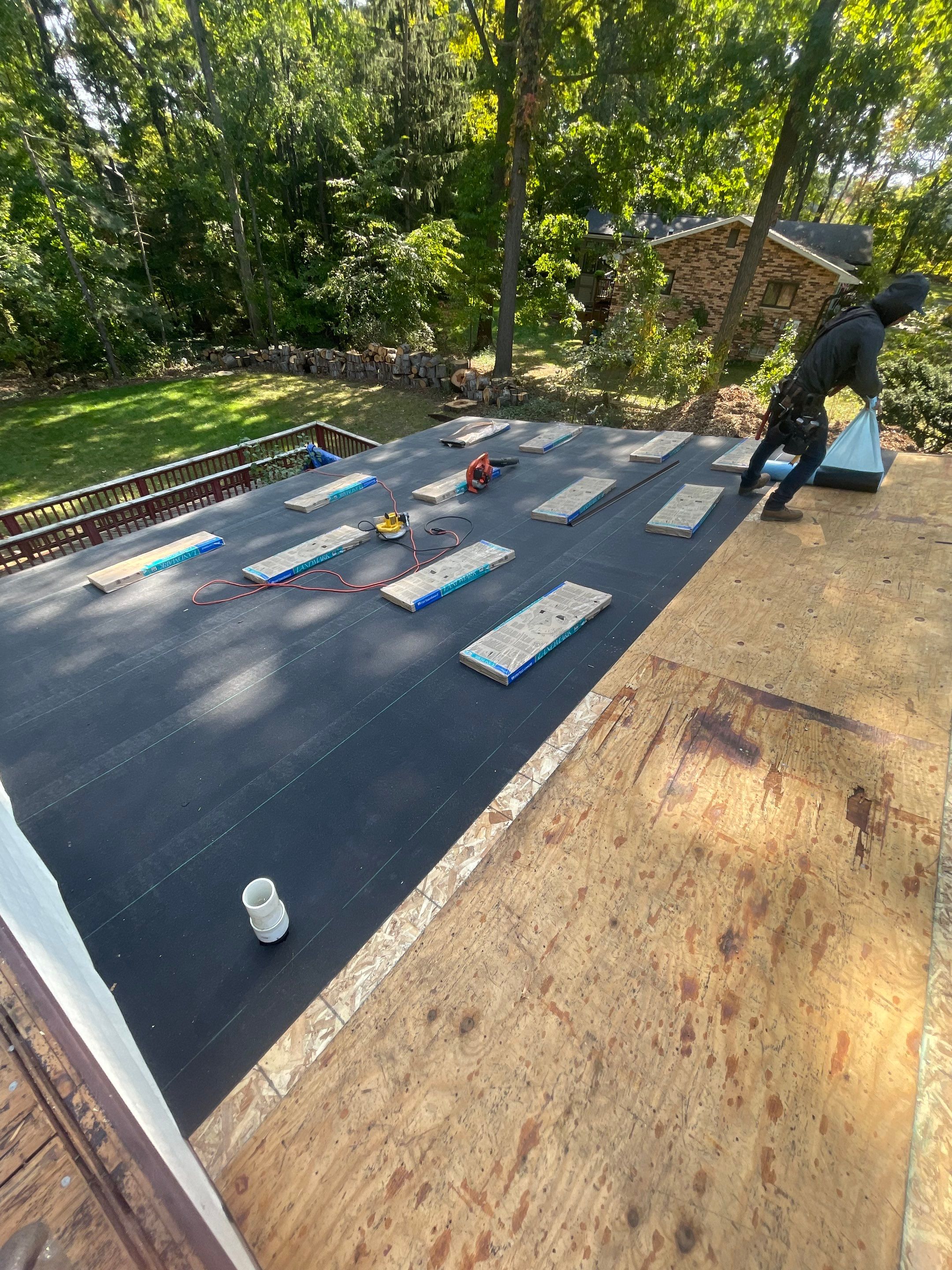 Roof Replacement using CertainTeed Landmark by 180 Contractors
