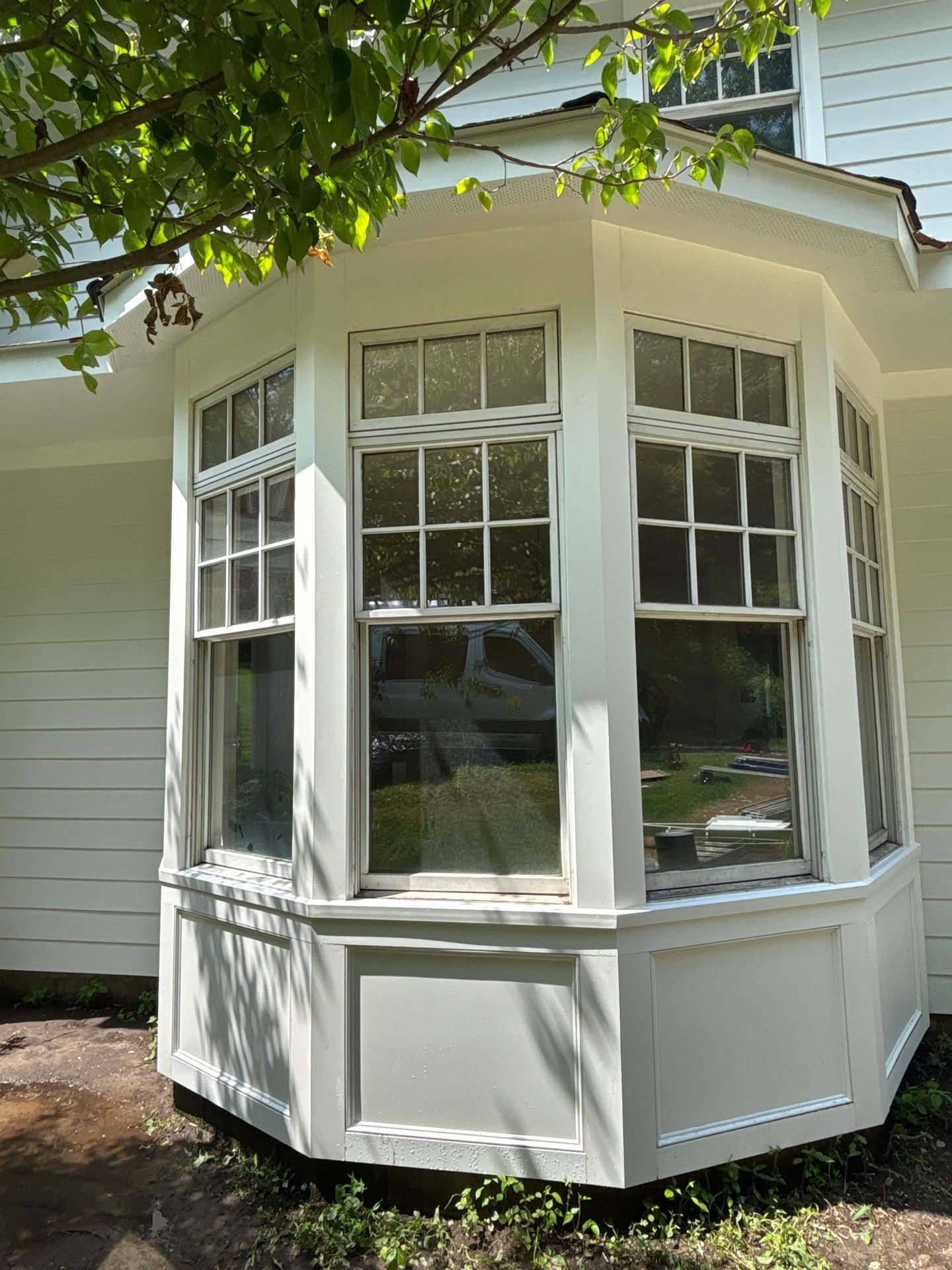 James Hardie Lap and Board & Batten Colonial in Briarcliff Manor, NY by Ideal Siding - Westchester