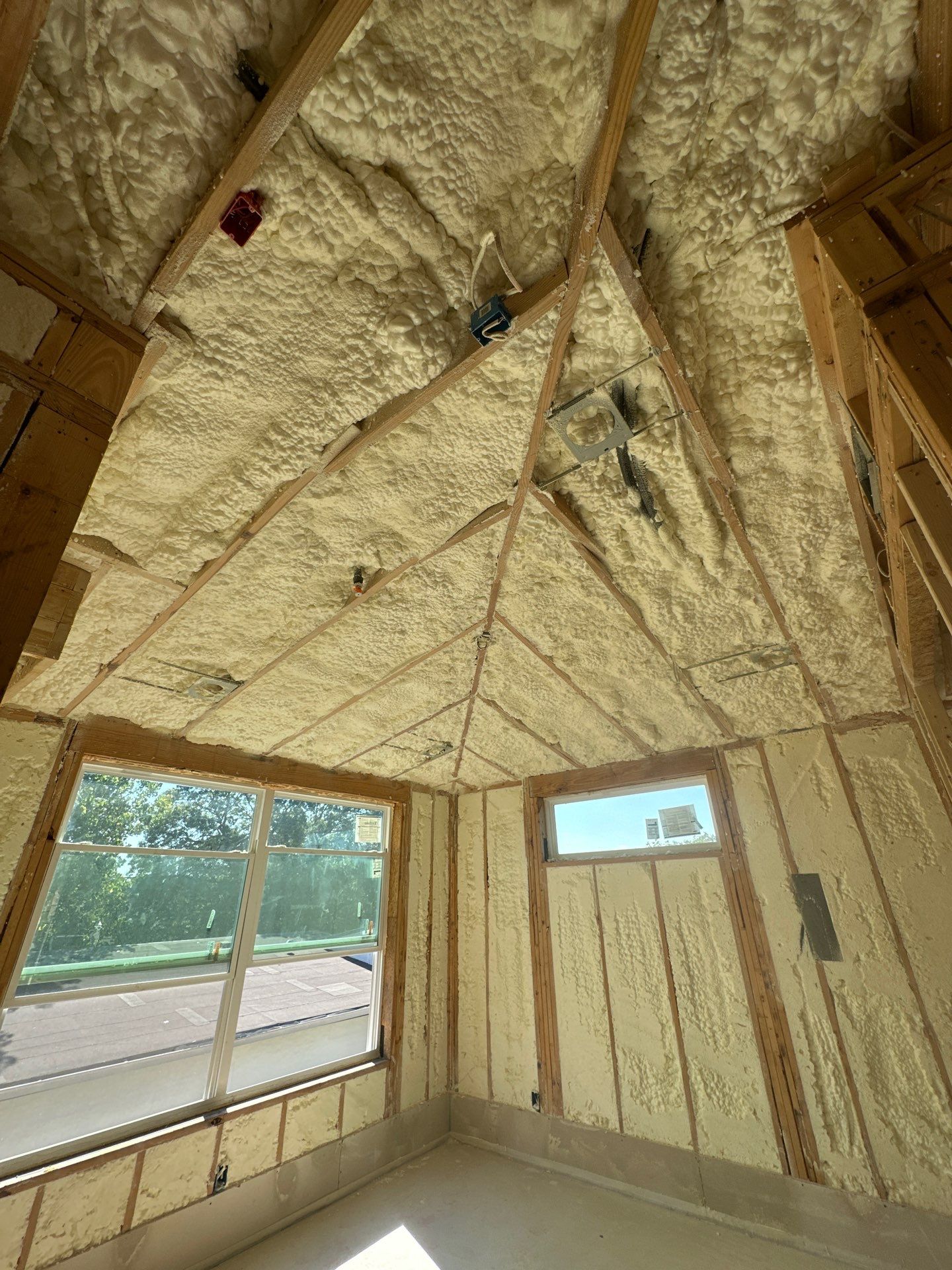 🏢 Full Foam Envelope on This Dallas Multi-Family Build by Apex Insulation Solutions