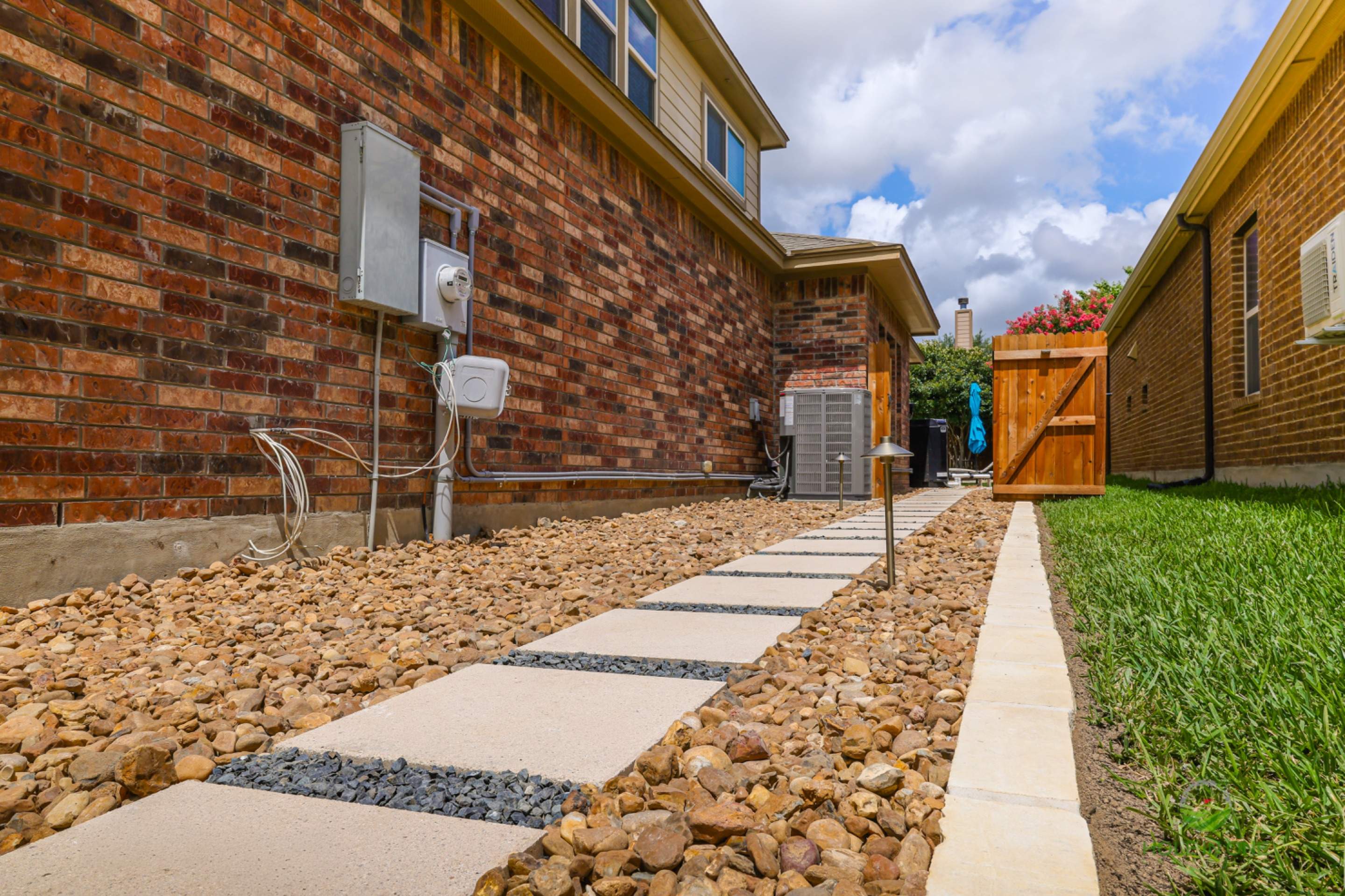 The Highlands, San Antonio TX by Hole In One Lawns, LLC