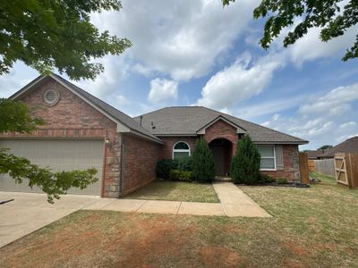 Roof & Gutters in Yukon, OK