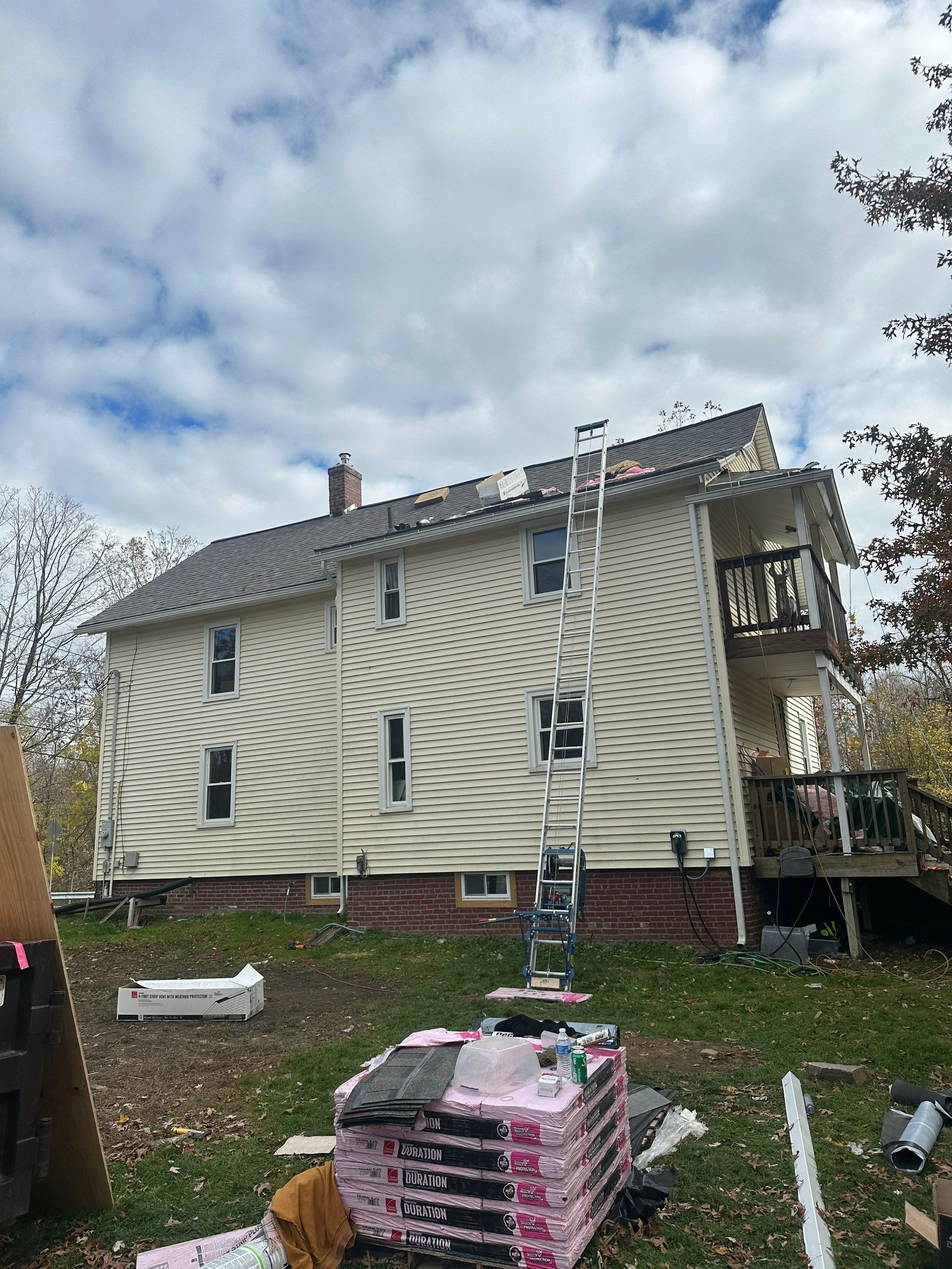 Owens Corning Duration: Colonial Slate in Windsor by Golden Shield Roofing