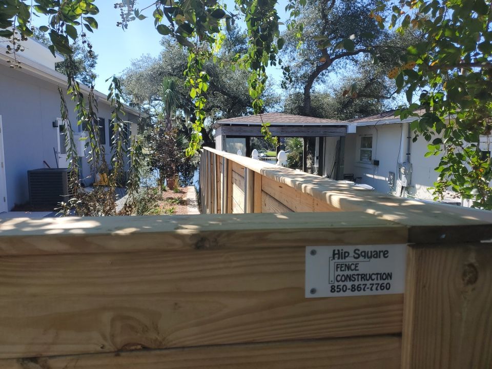 Custom Horizontal Fence  by Hip Square Fence Inc.