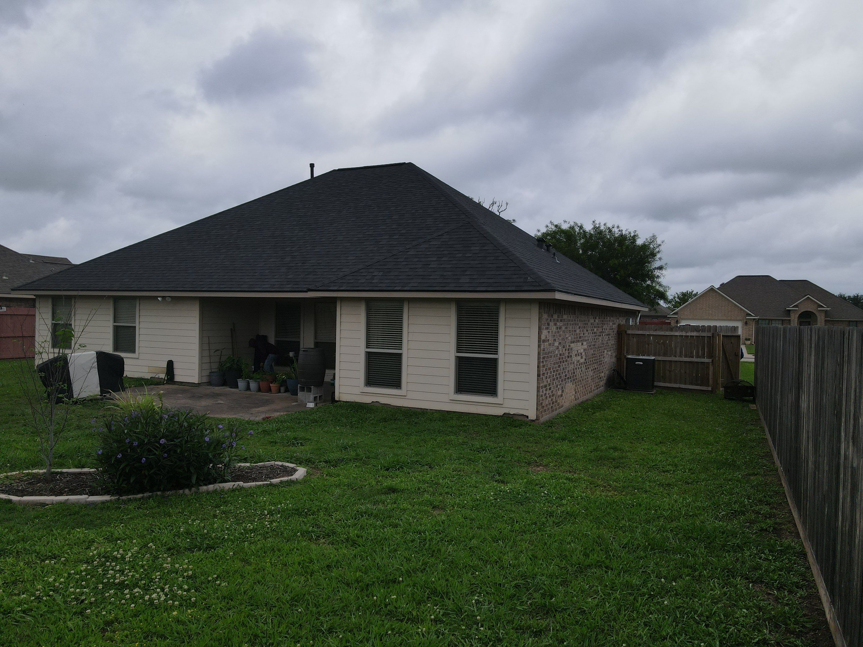 Residential Roofing Installation using Owen's Corning Duration by Roof Concepts Construction