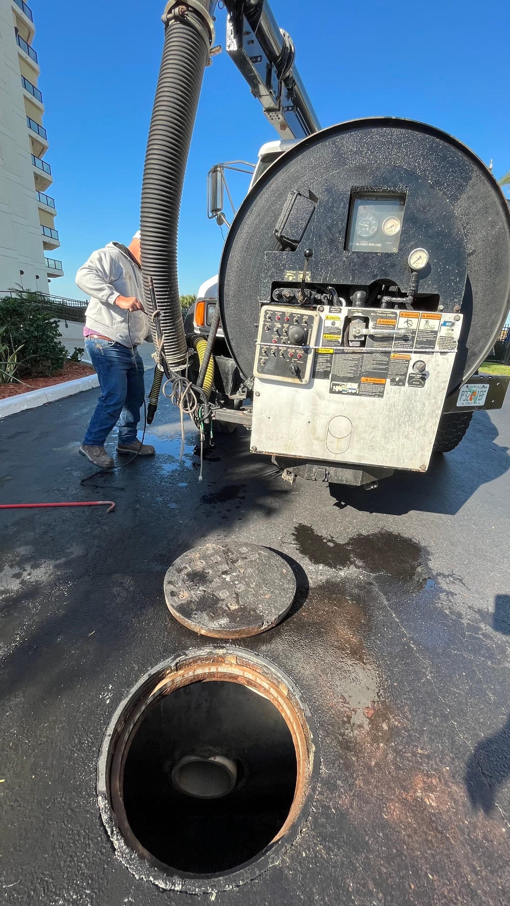 Condo Storm Water System Cleaning and Maintenance by APS Power & Water