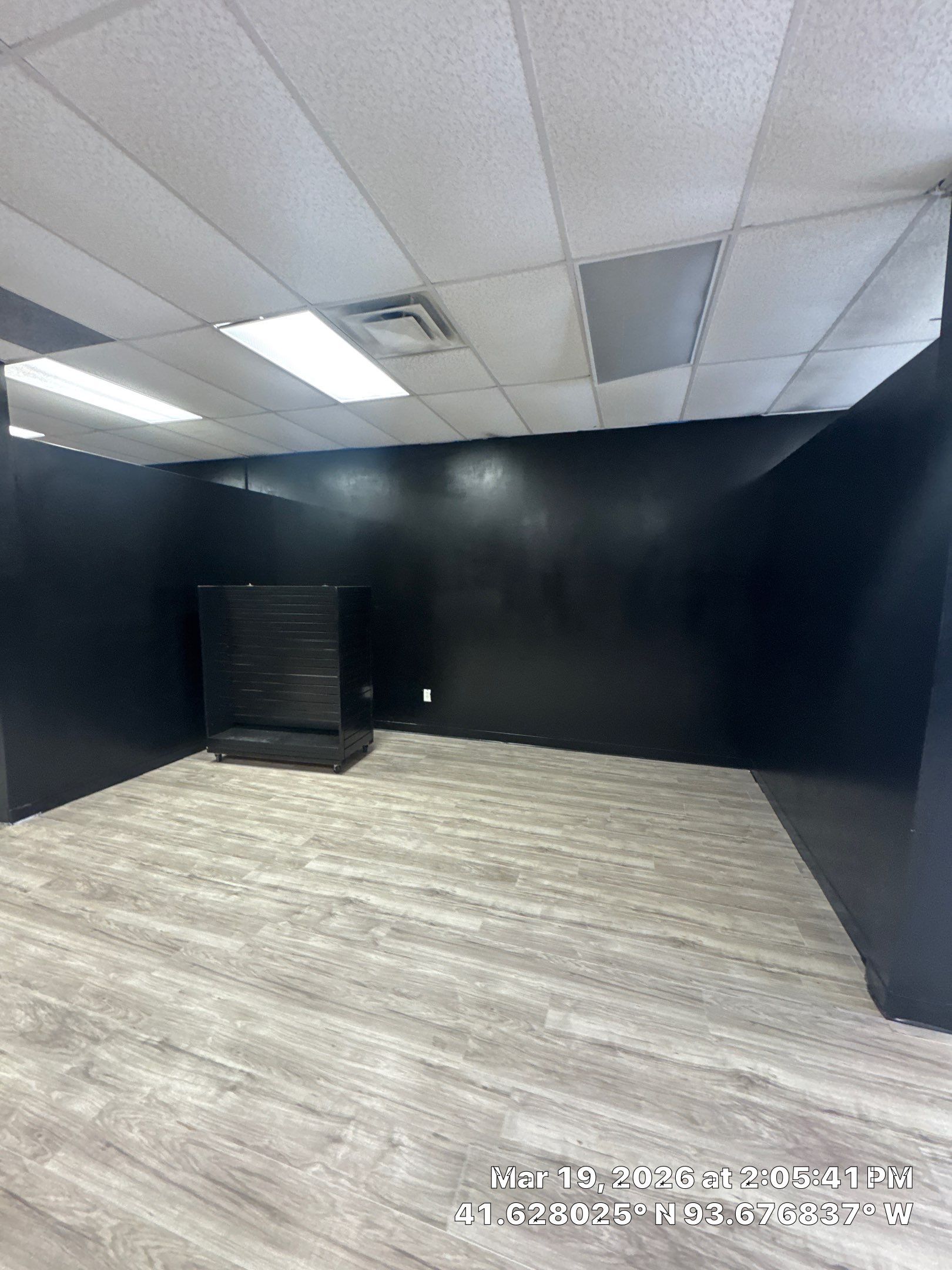 Repaint Walls in Commercial Unit by Midwest Paint LLC