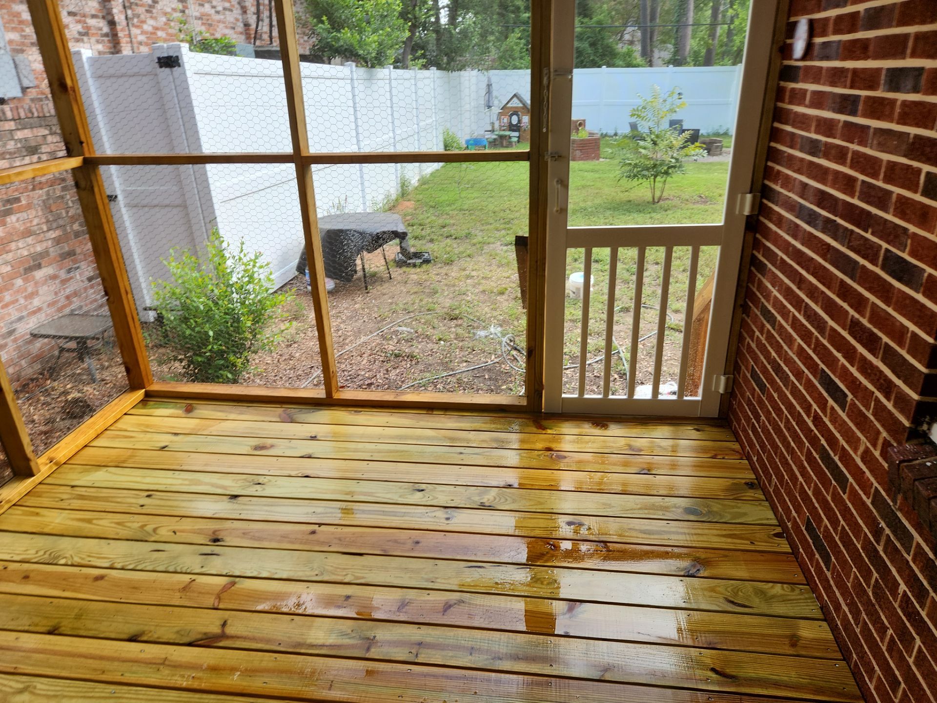 Deck using Wood Sealant by DuraSeal