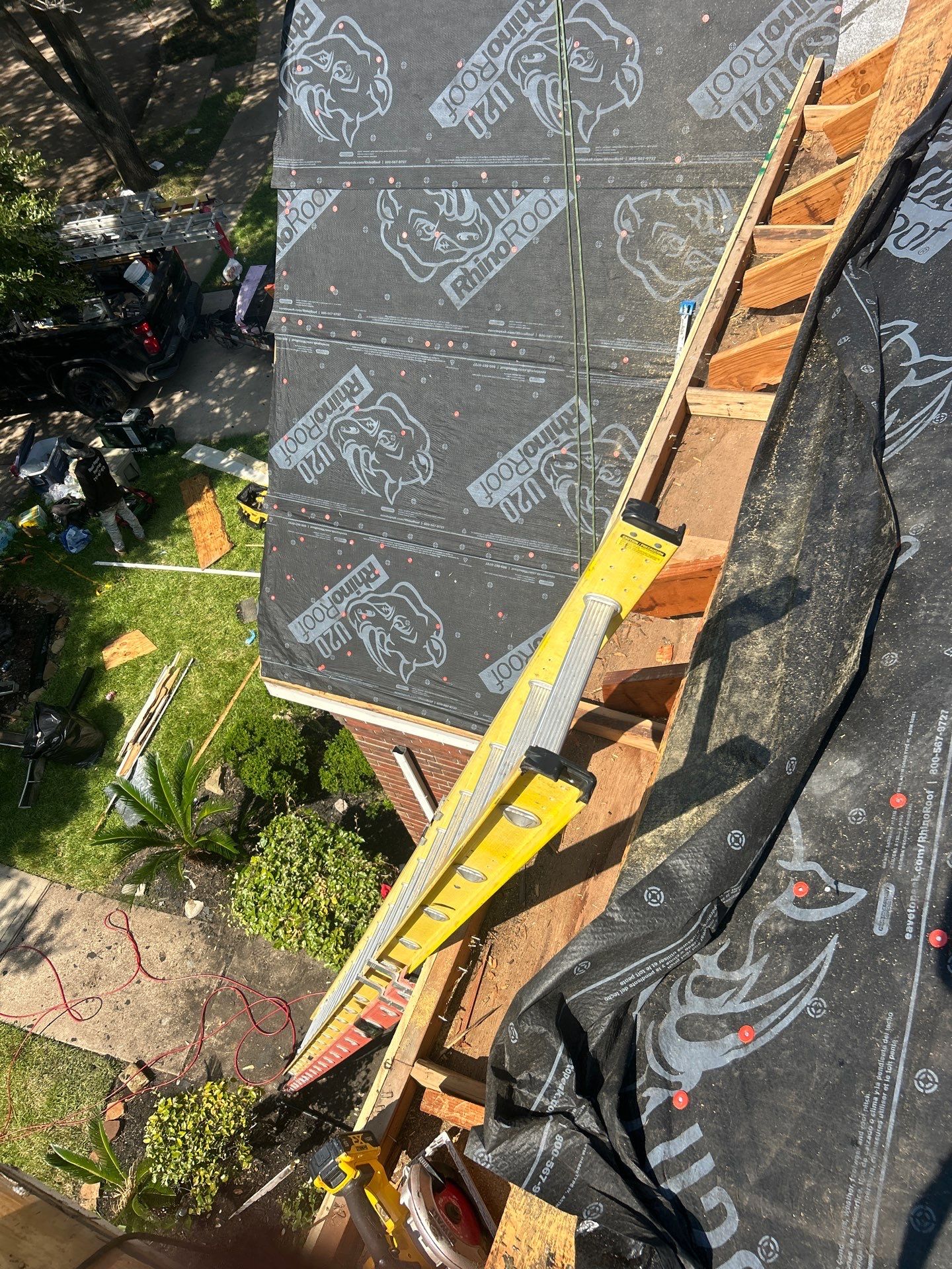 Residential Roofing Installation using Owen's Corning Duration (Lifetime) Shingles by Roof Repair Company