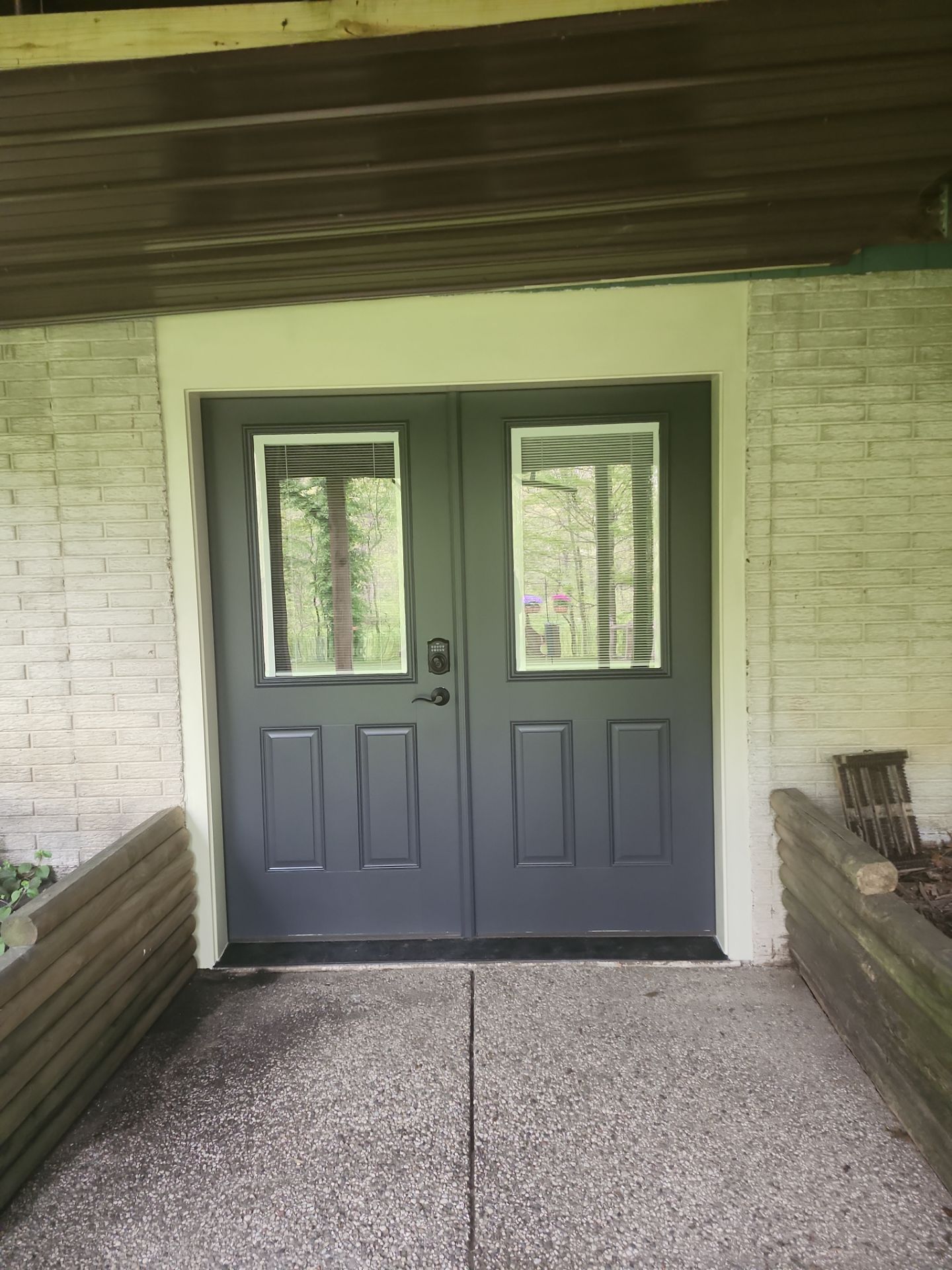 Exterior Painting and Deck staining by Gordon Painting