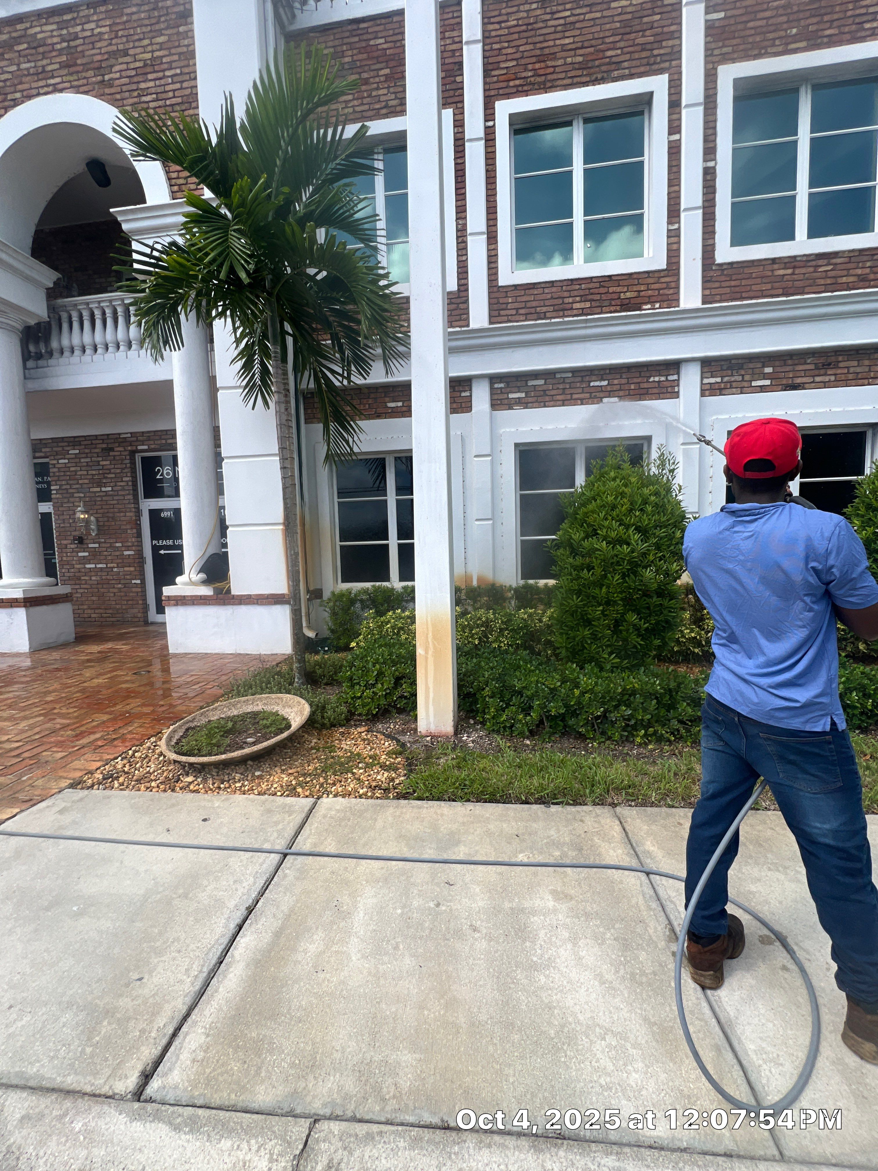 Pressure Washing Commercial Parkland by BKB Pressure Cleaning LLC