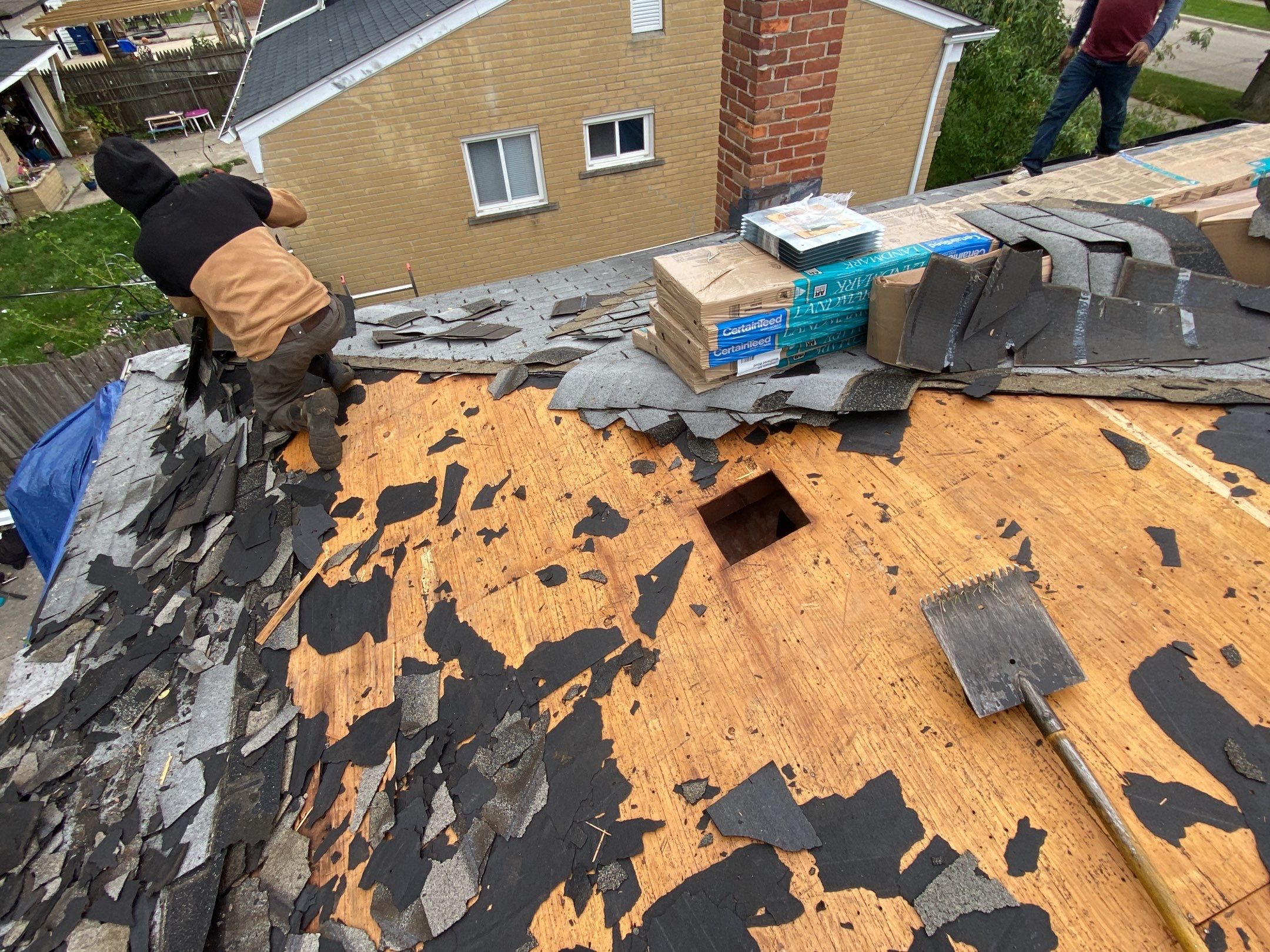 Roof Replacement using CertainTeed Landmark by 180 Contractors