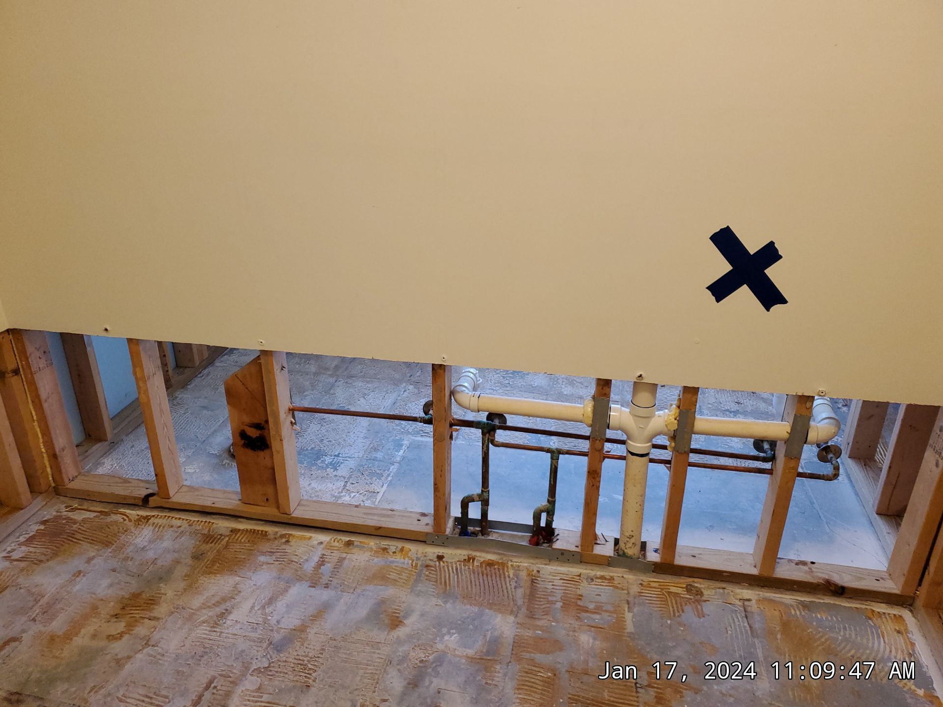 Water damage in Loganville by Baxter Professional LLC