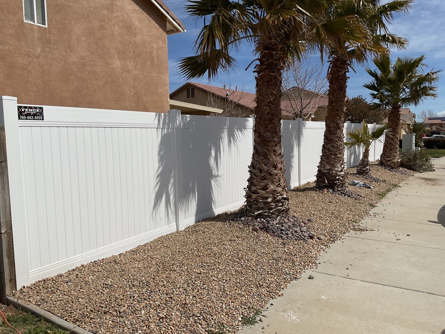 White Vinyl by Fence Guys Inc. 