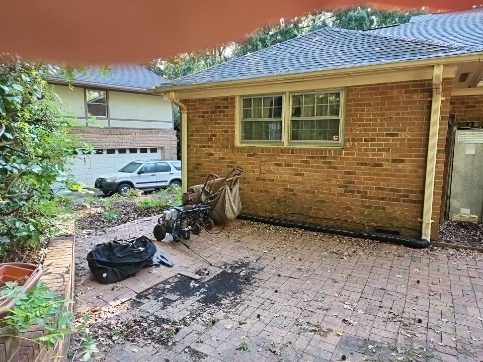 House Wash using cleaner by Power Wash Masters LLC