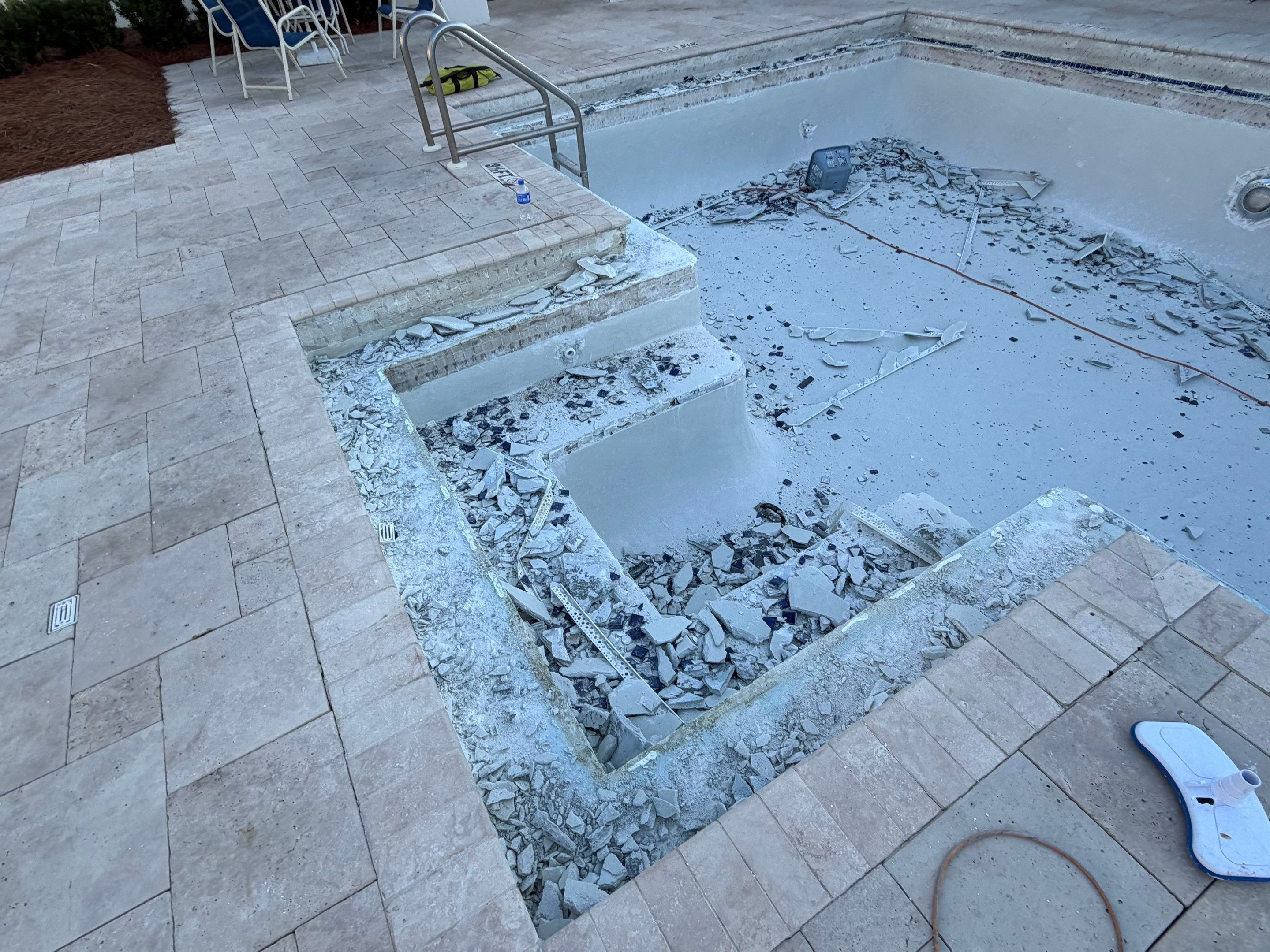 Lake Carillon - PCB by ASP - America's Swimming Pool Company