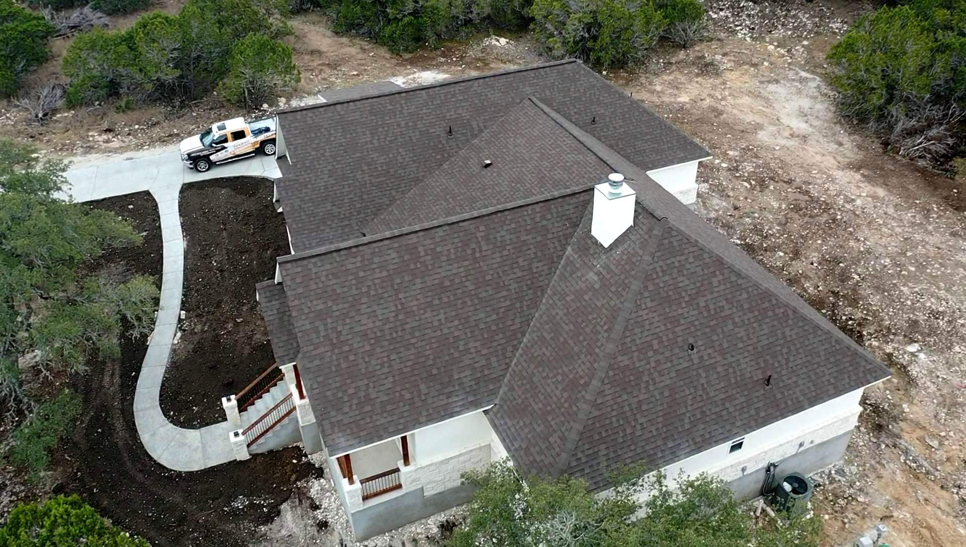 New Home Construction using Owens Corning 30 year Architectural Shingles by Premier Roofing and Contracting