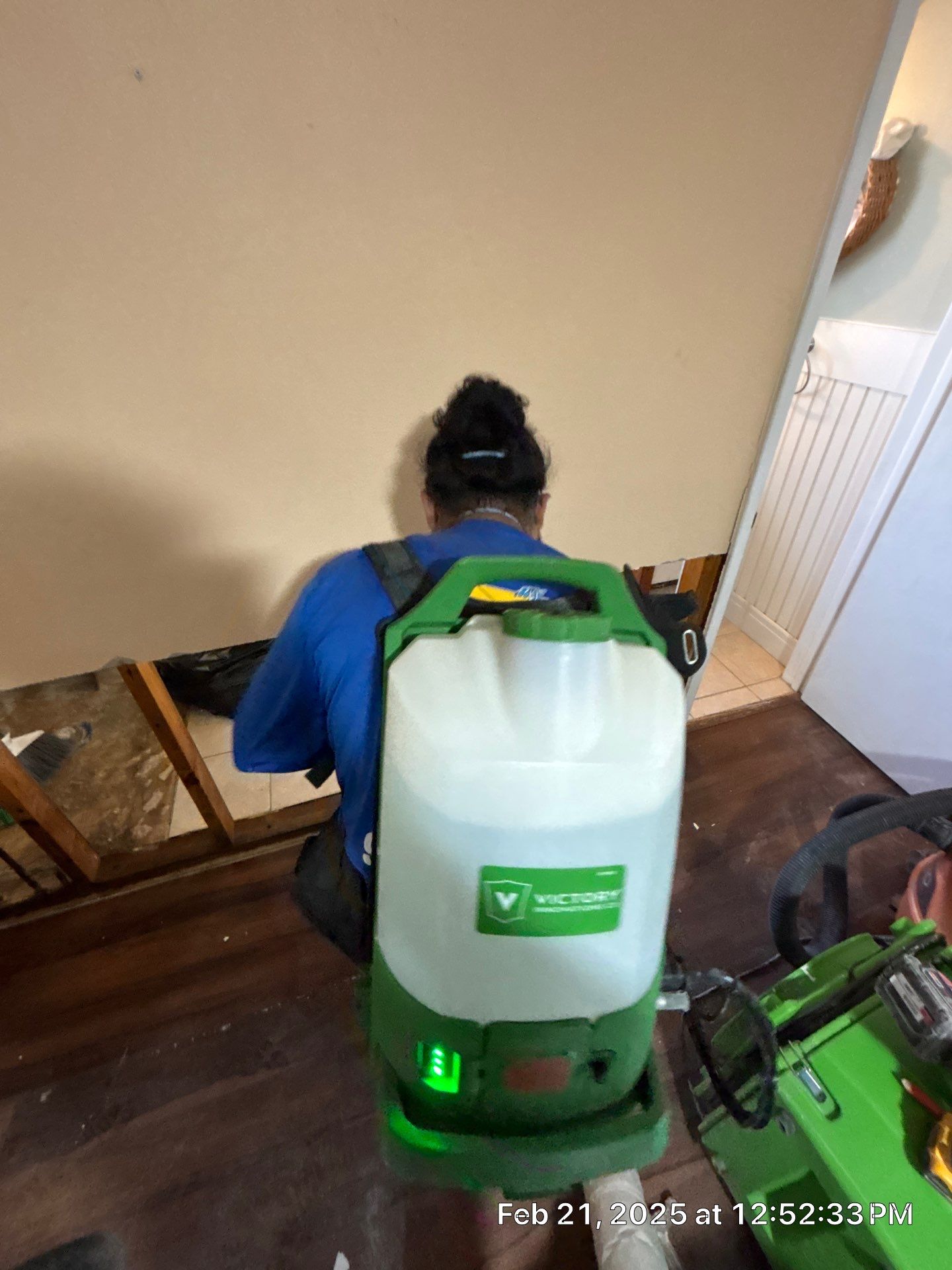 Mold Removal & Remediation In Seminole FL by Ampm Restoration Services
