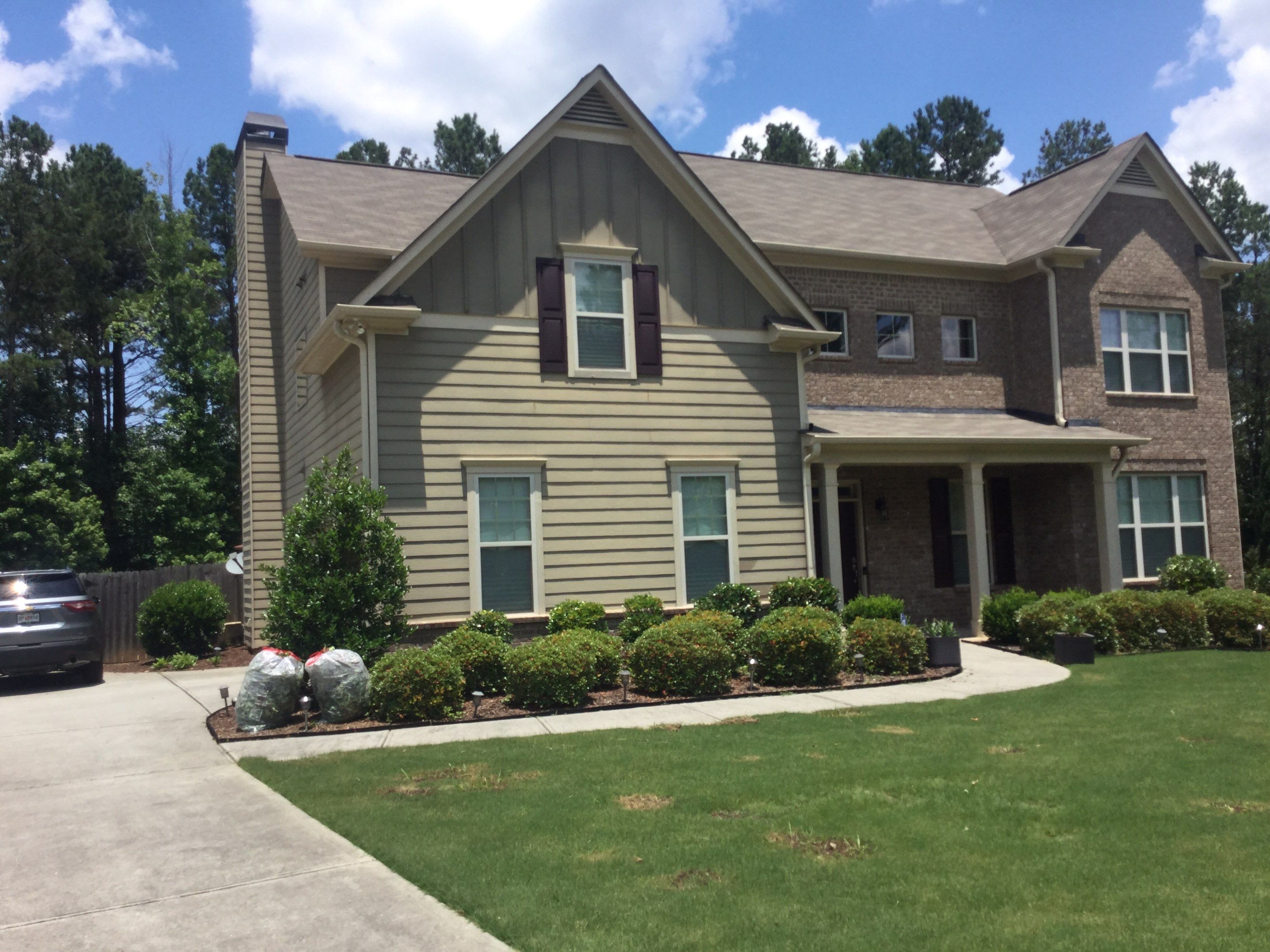 Complete Exterior Residential Painting and Siding Refresh in Atlanta by Swift Home Renovations