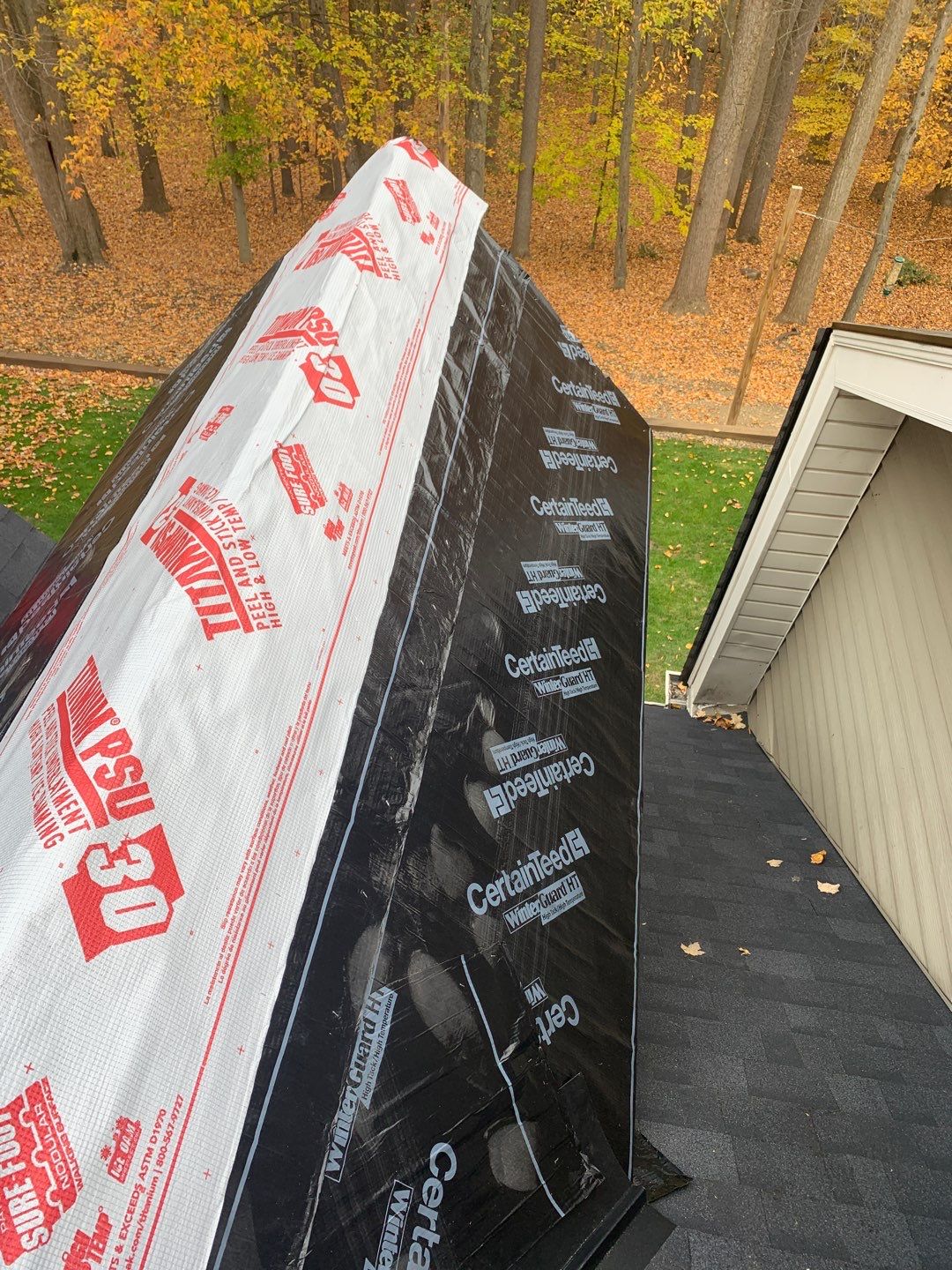 Residential Roofing Installation using Owens Corning Duration, Driftwood by Absolute Roofing and Construction