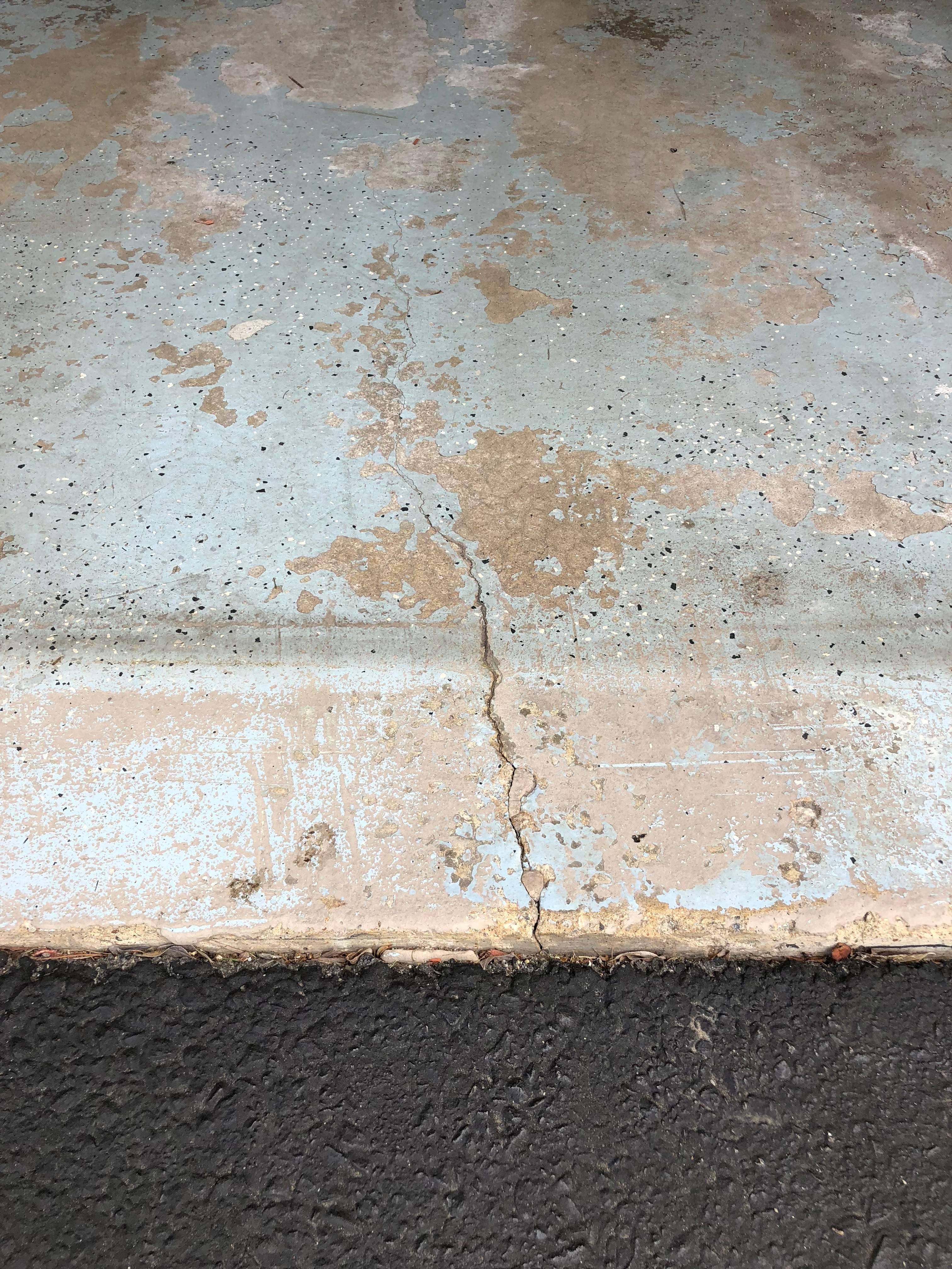 Garage in Nashua, NH 03062 by Symphony Concrete Coatings