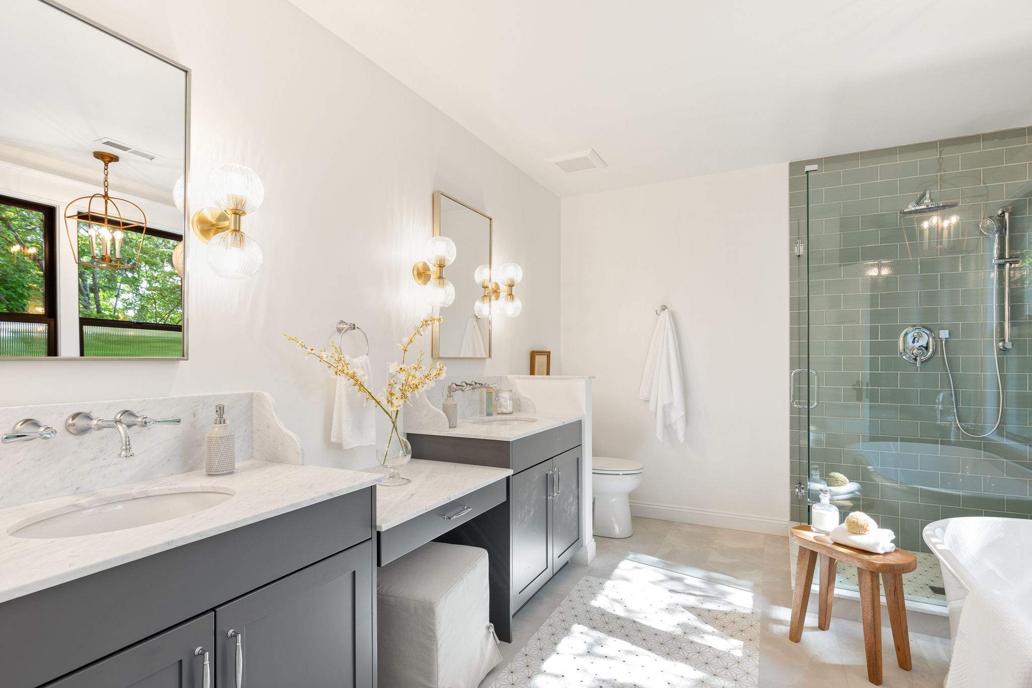 Historic 1906 Capital Hill Remodel by LinMak Construction