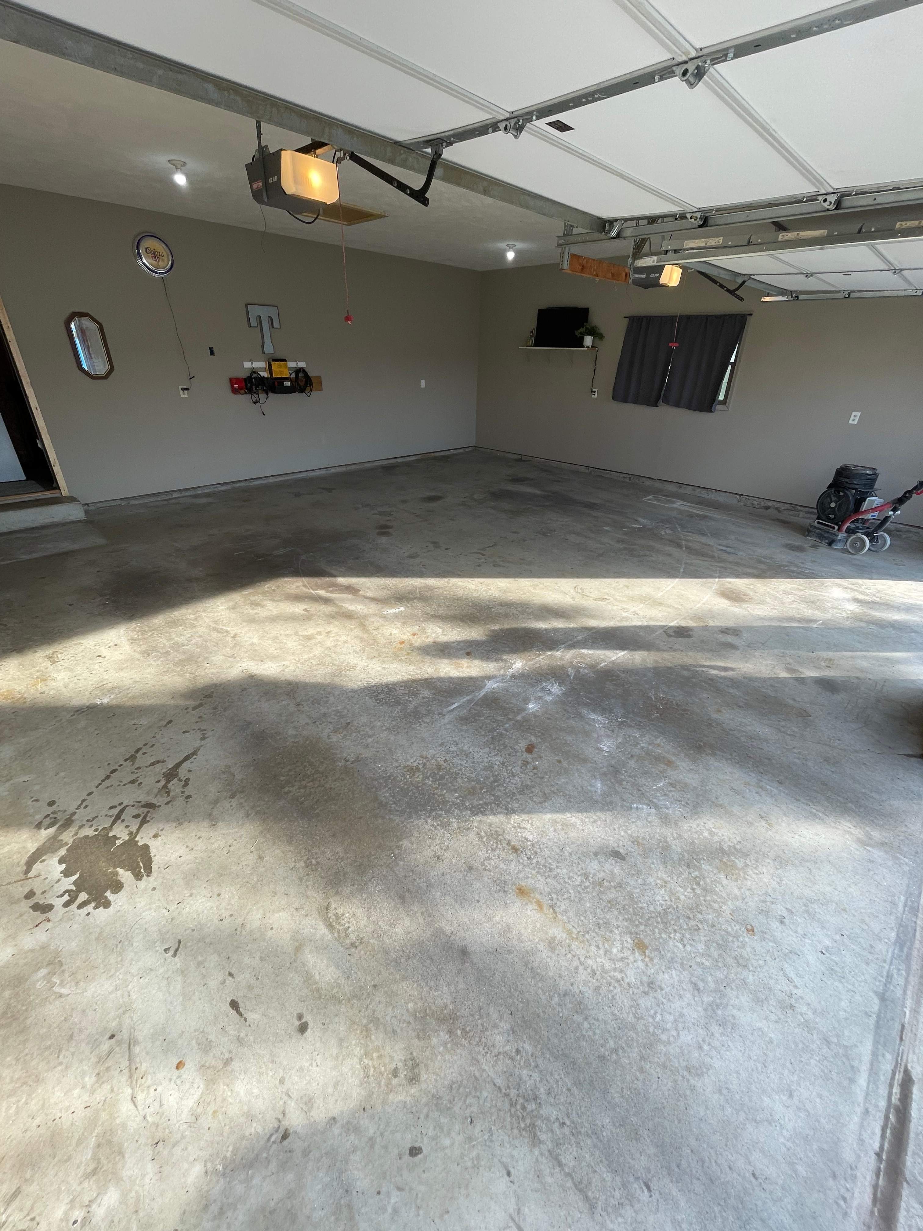 Briar Garage Heyworth by Loud Bros