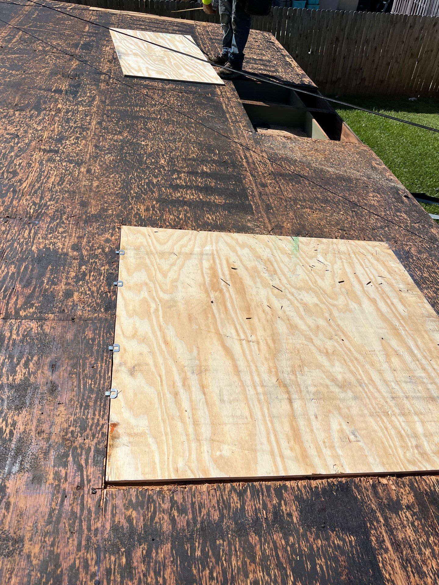 Project in St. Petersburg 33710 by Mitchell Roofing Company LLC 