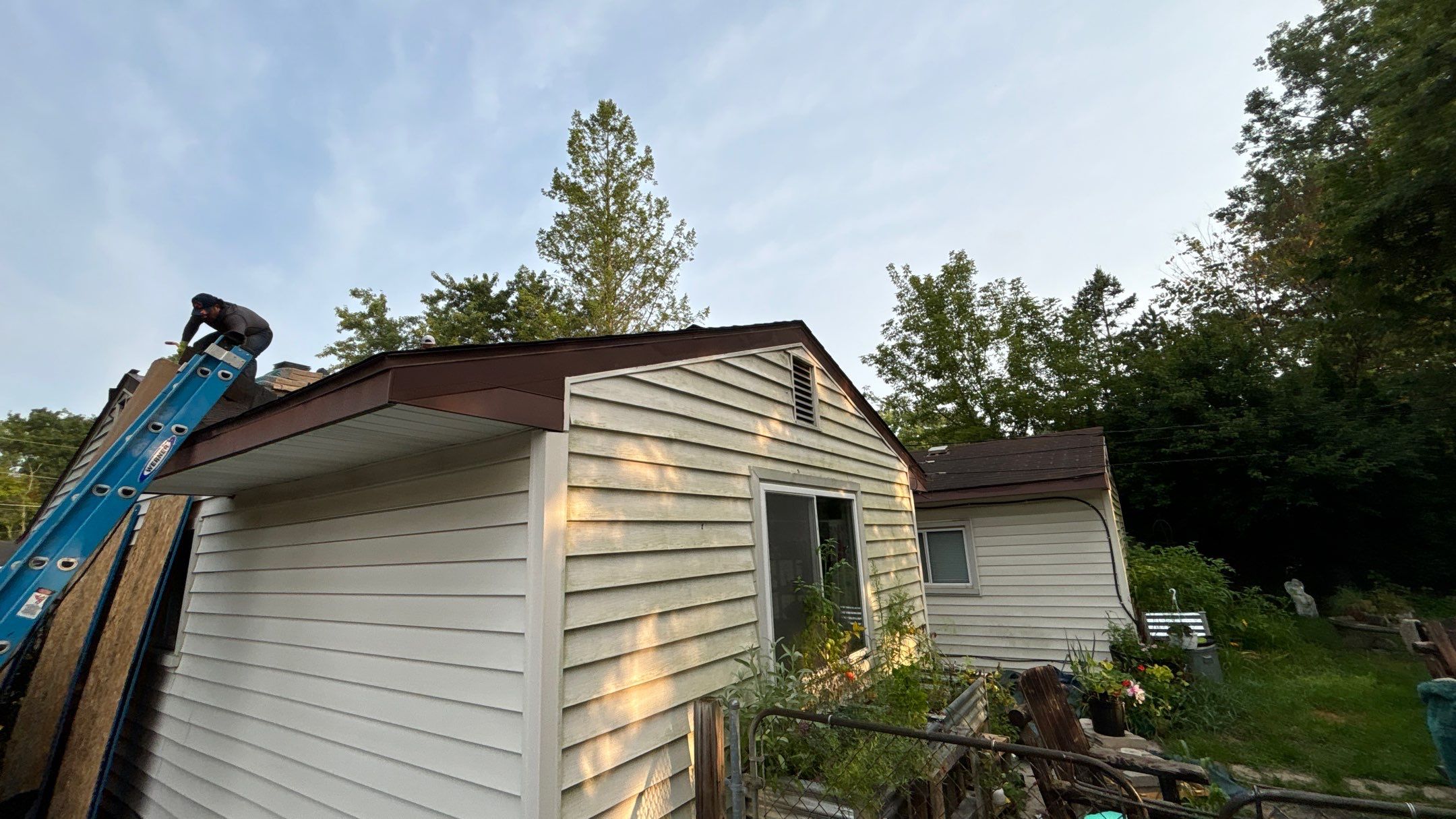 Roof Replacement using CertainTeed Landmark by 180 Contractors