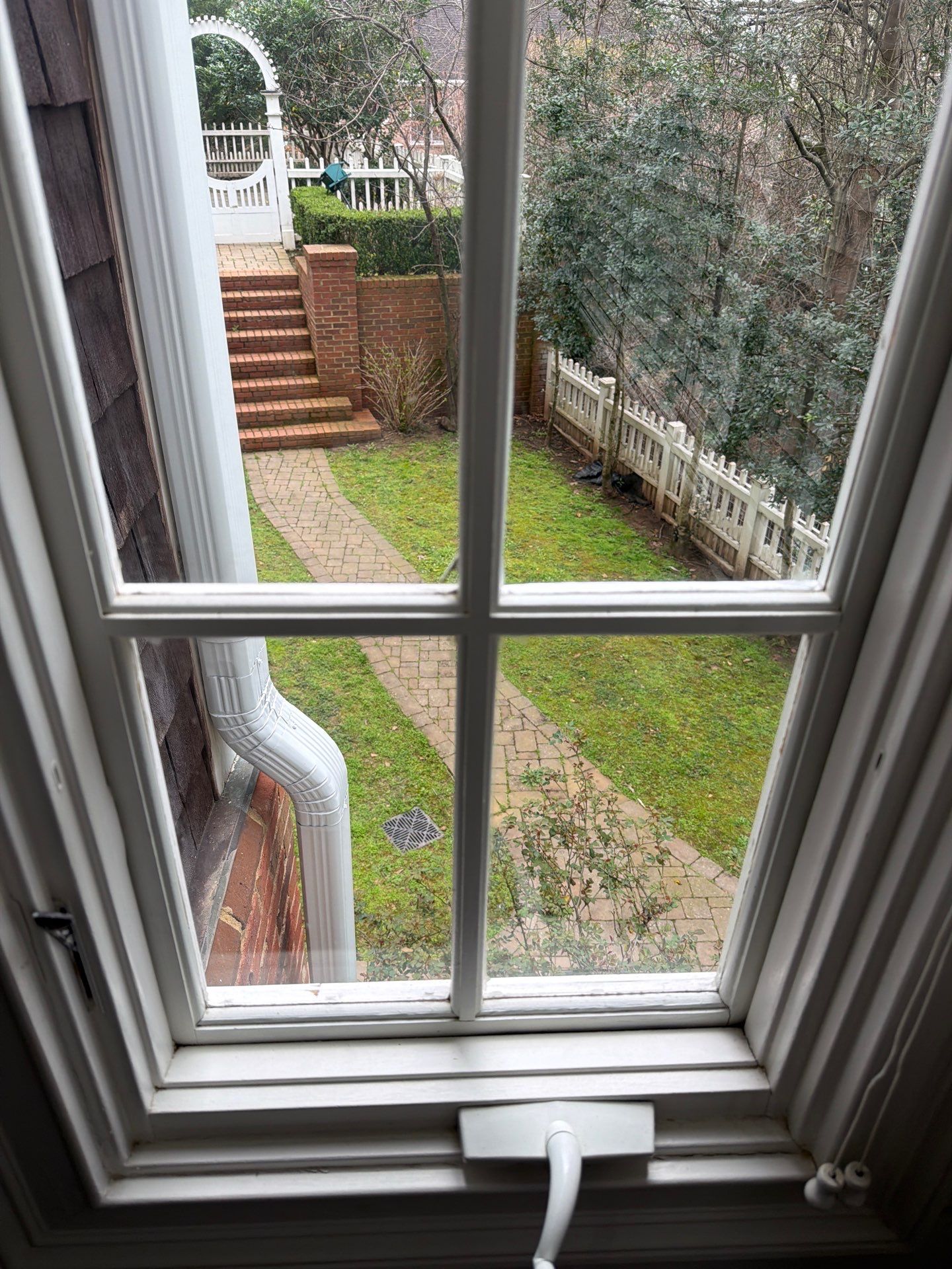 Interior Wall Repair and Crown Molding Installation by Praise God Painting, LLC