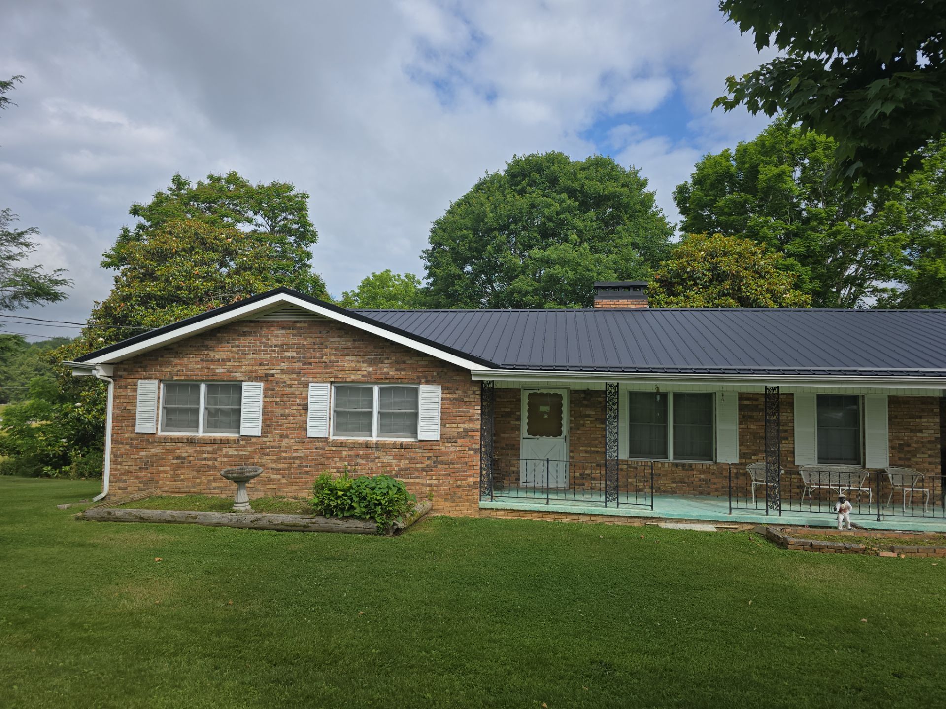 Malone Residence by Omnia Roofing