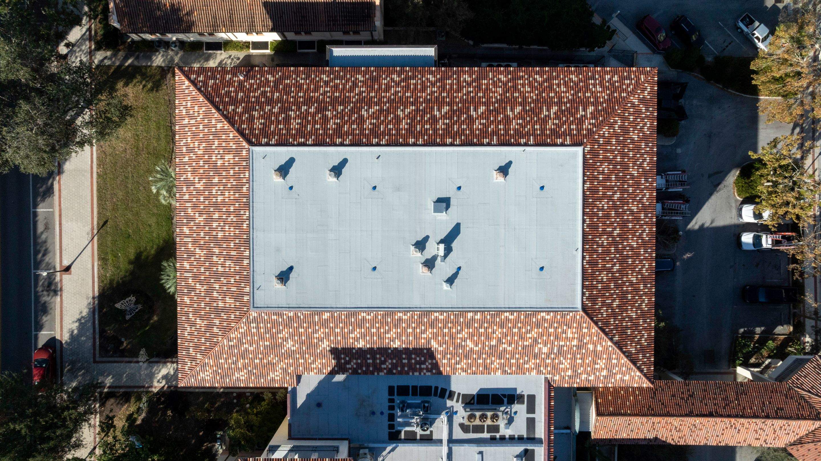 Lakeland City Hall by R.F. Lusa Roofing & Sheet Metal, Inc