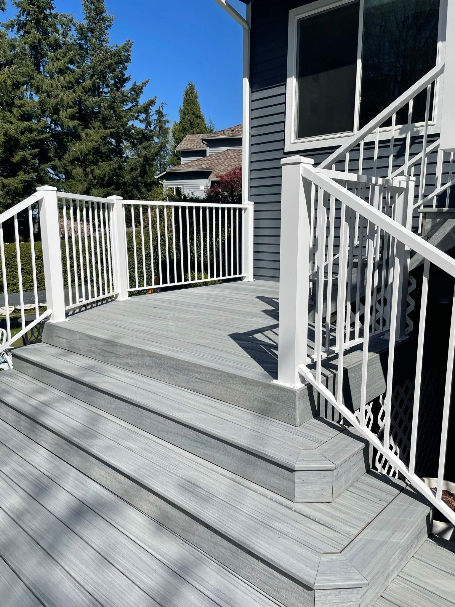 Bothell Foggy Wharf by Alki deck builders 