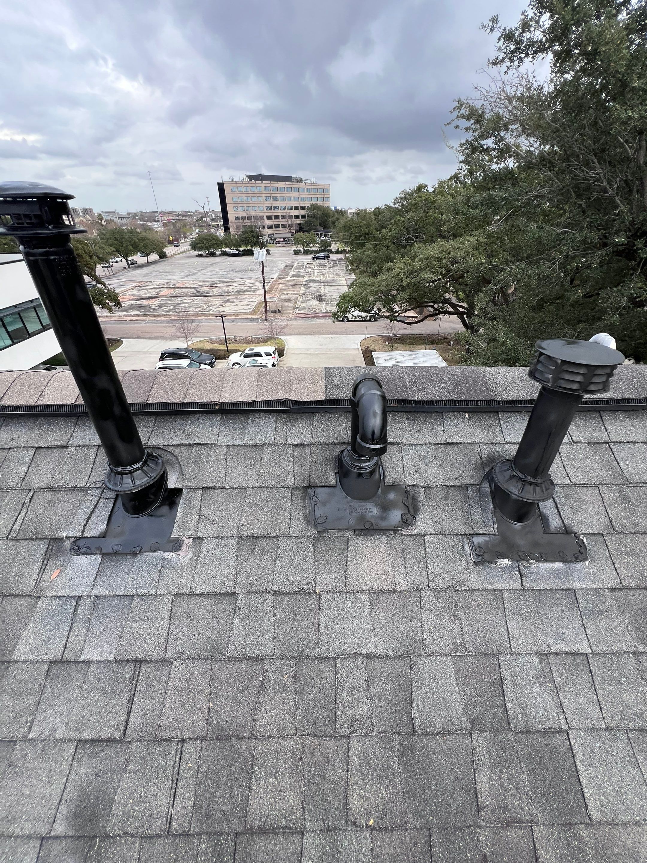 Hail Damage using Owen's Corning Duration (Lifetime) Shingles by Roof Repair Company