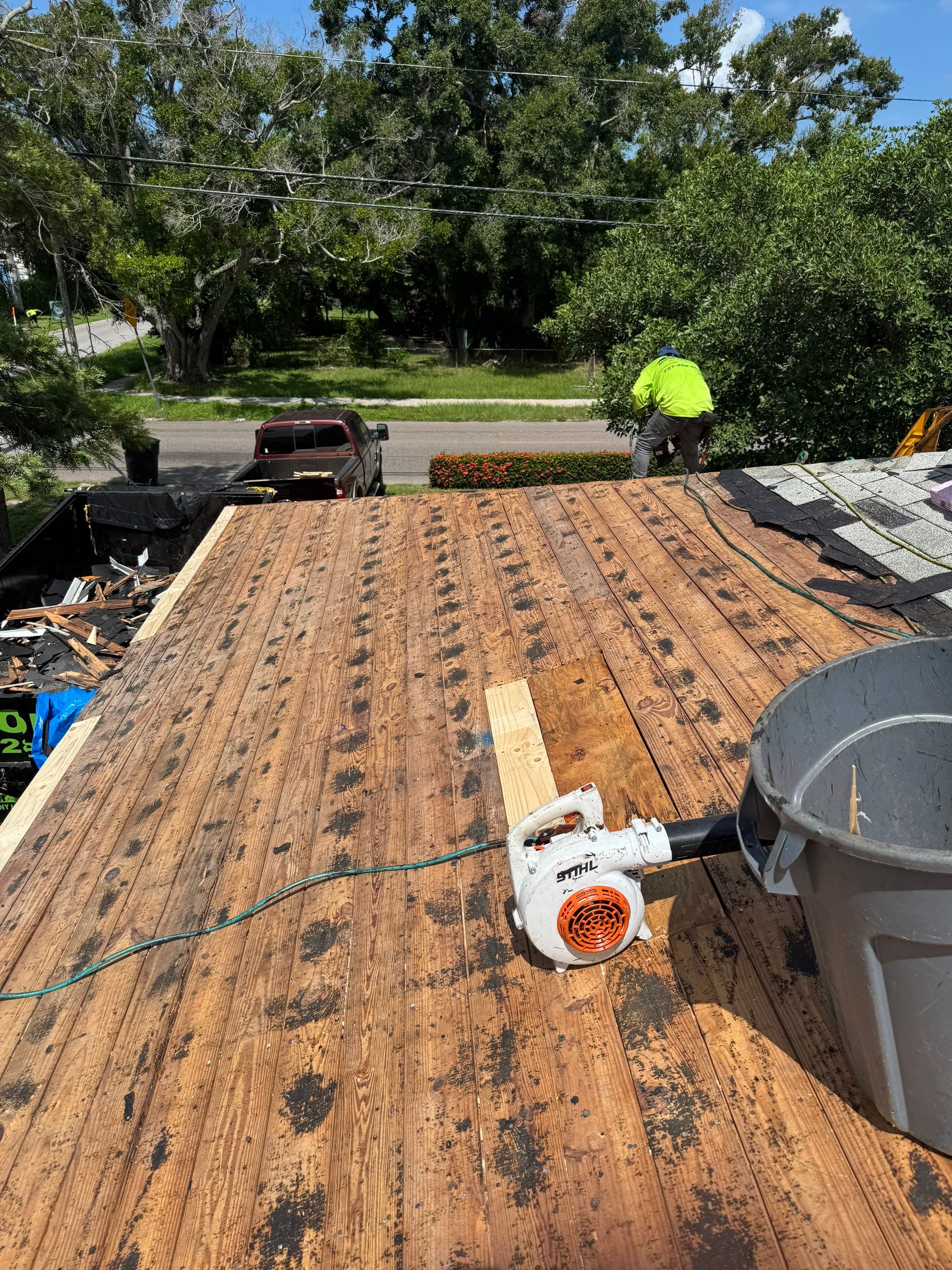 Project in St. Petersburg 33711 by Mitchell Roofing Company LLC 