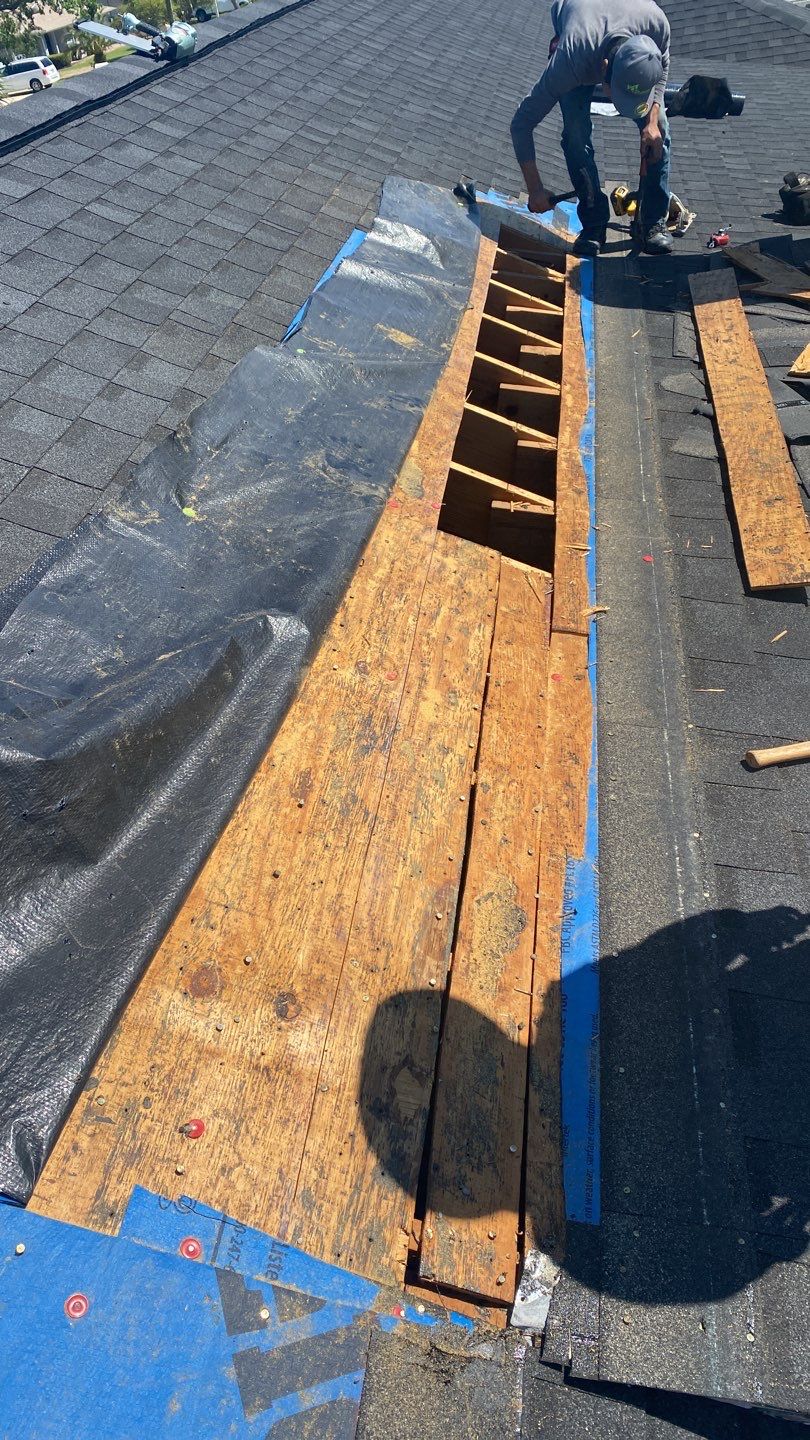 Residential Roof Repair using Certainteed Shingles by Antoine Building Company