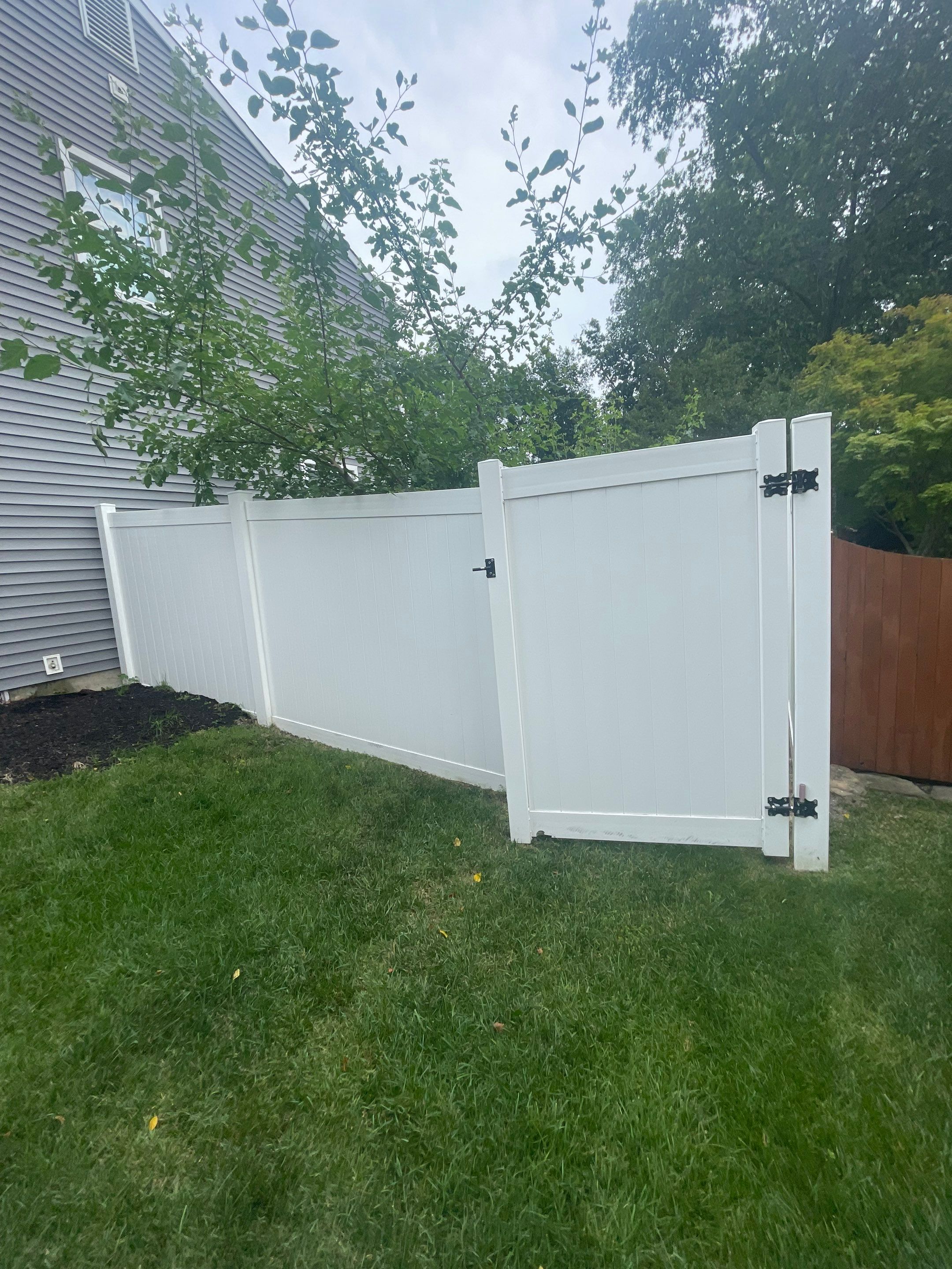 House Wash, Pool Patio, Driveway, Exterior Fireplace, Deck & Fence Cleaning by SJ Exterior