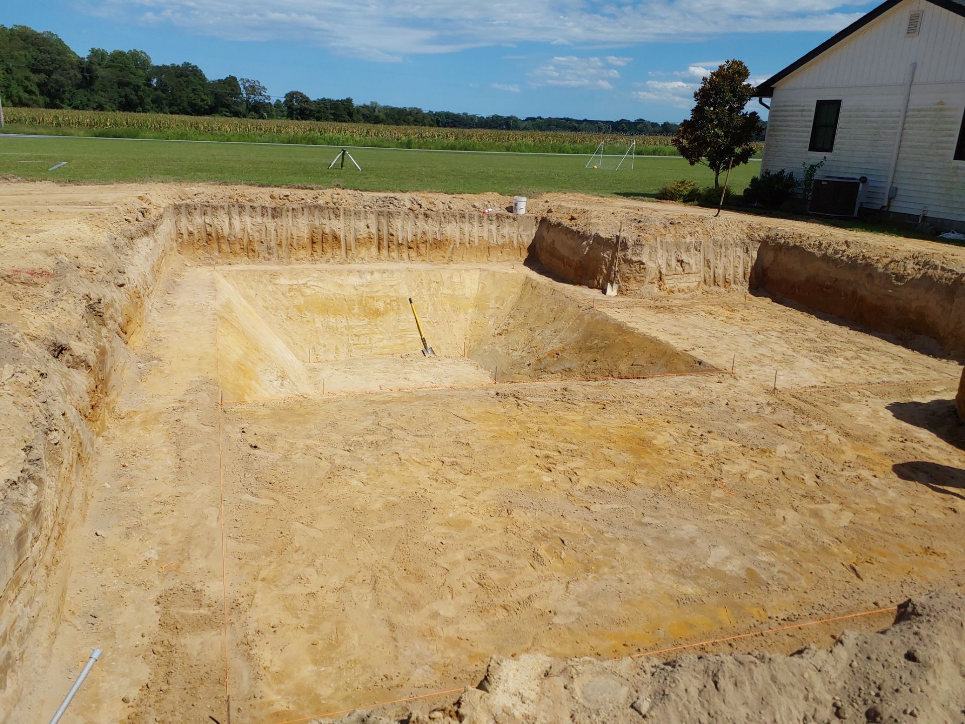 Vinyl Liner Pool by Pools & Spas Unlimited of Milford 