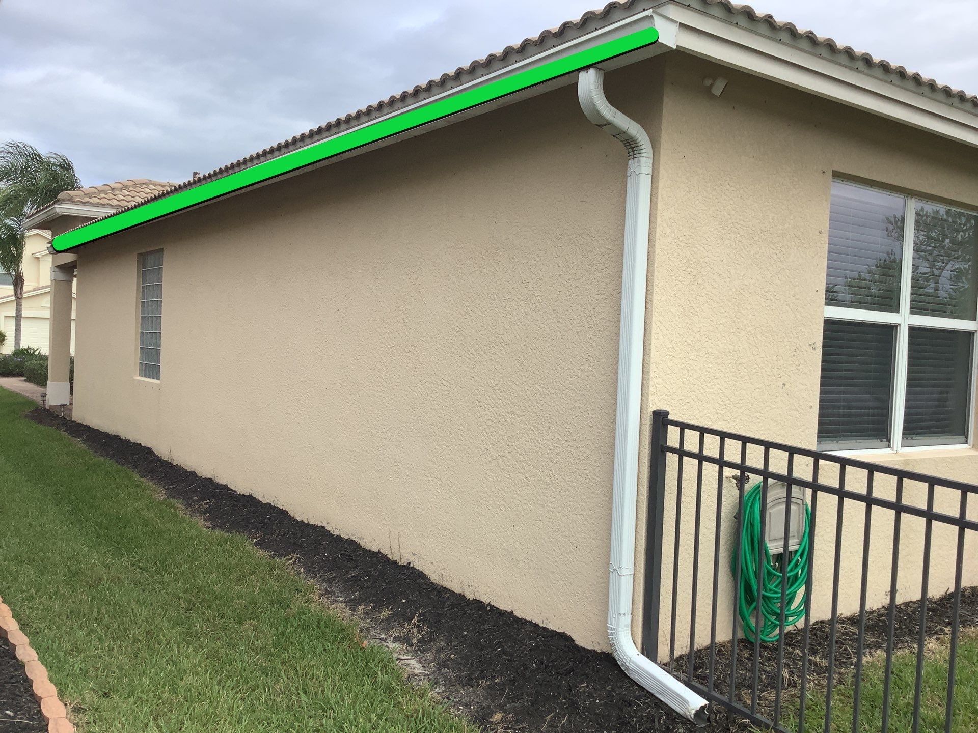 Box Seamless Gutters in Fort Myers FL by Gutter Professors