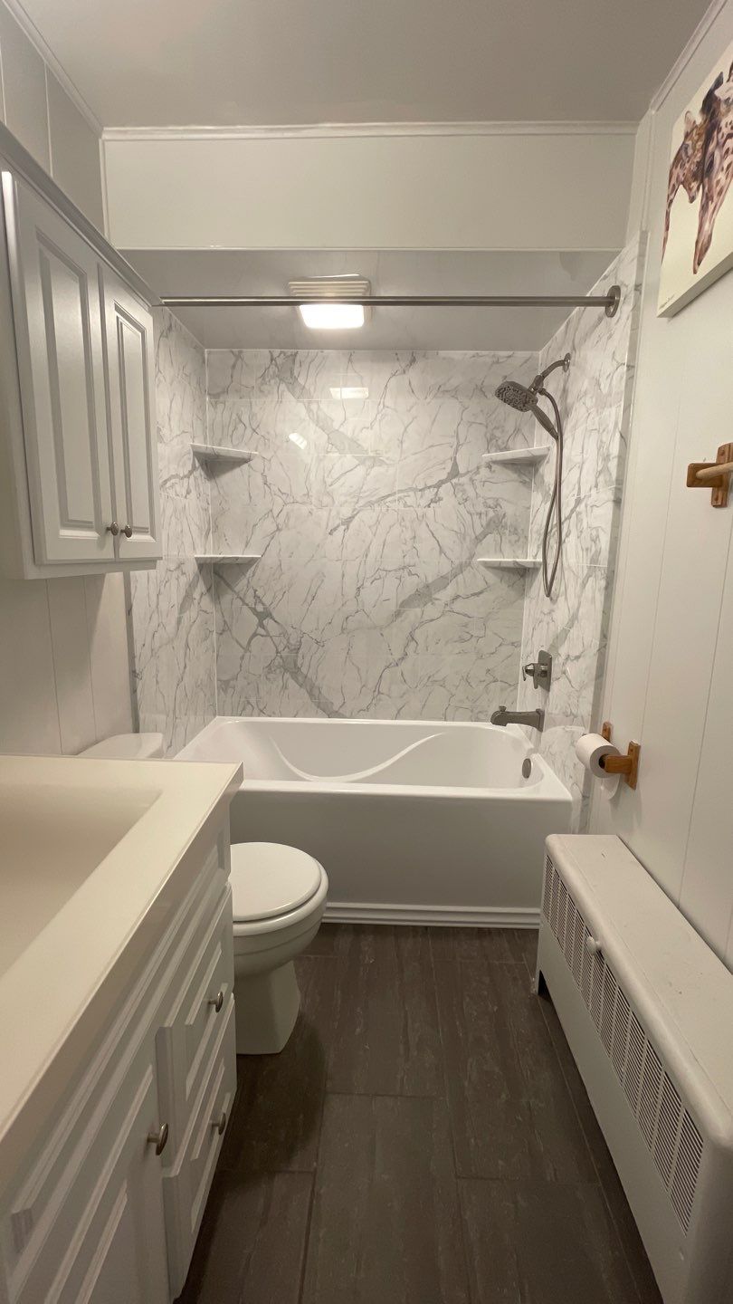 Tub Replacement in Schenectady, NY by Yankee Home Improvement