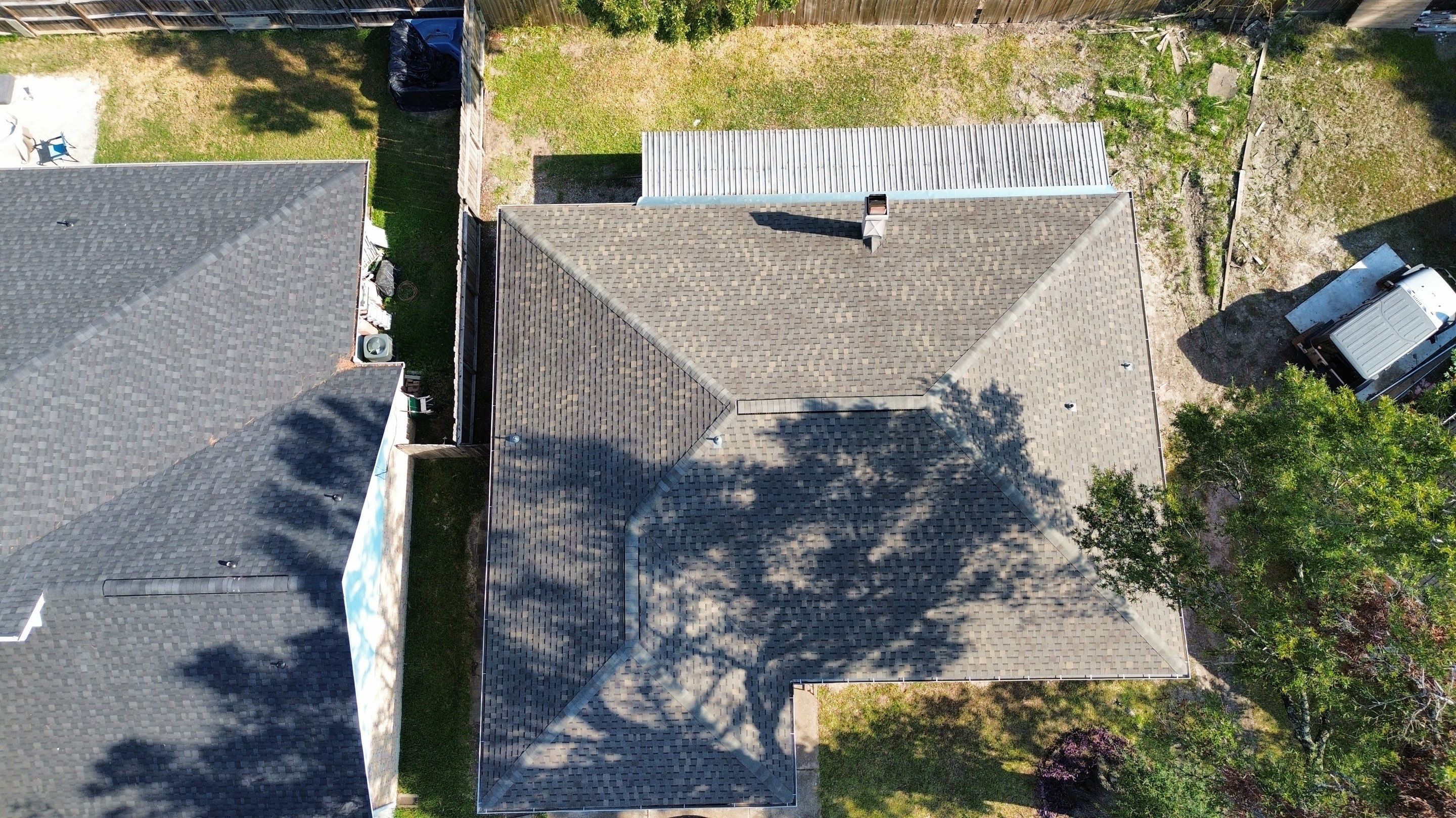 Channelview Roof Installation using Atlas Pinnacle Pristine by Modern BYLT Roofing & Construction