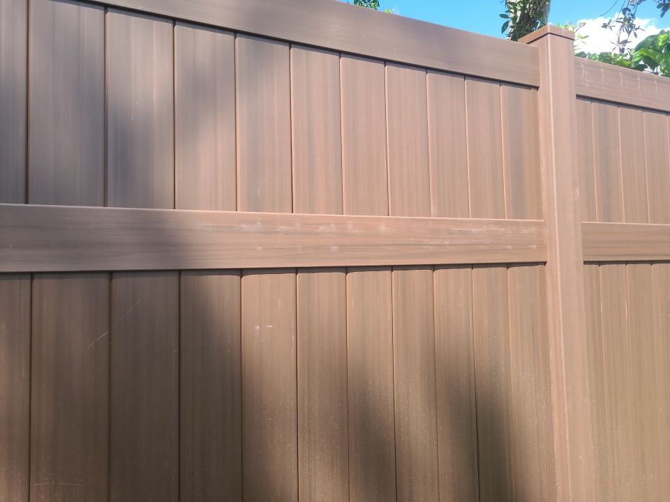 2650 Lemon Ave  by H&Y Fence