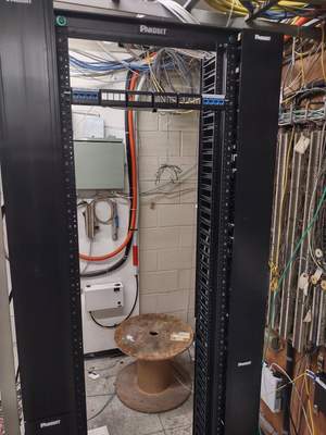 Structured cabling installation by CimaSolutions