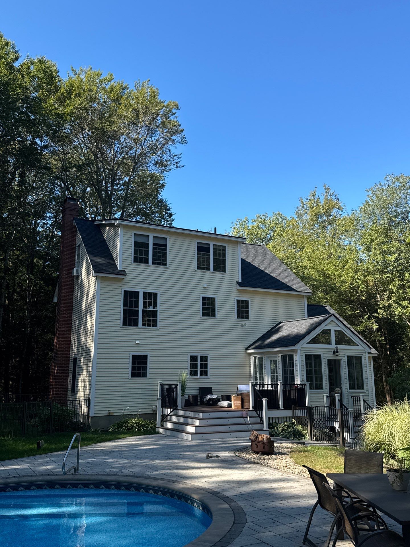 Roof Replacement in Brentwood, NH – Owens Corning Duration in Onyx Black by Compass exteriors