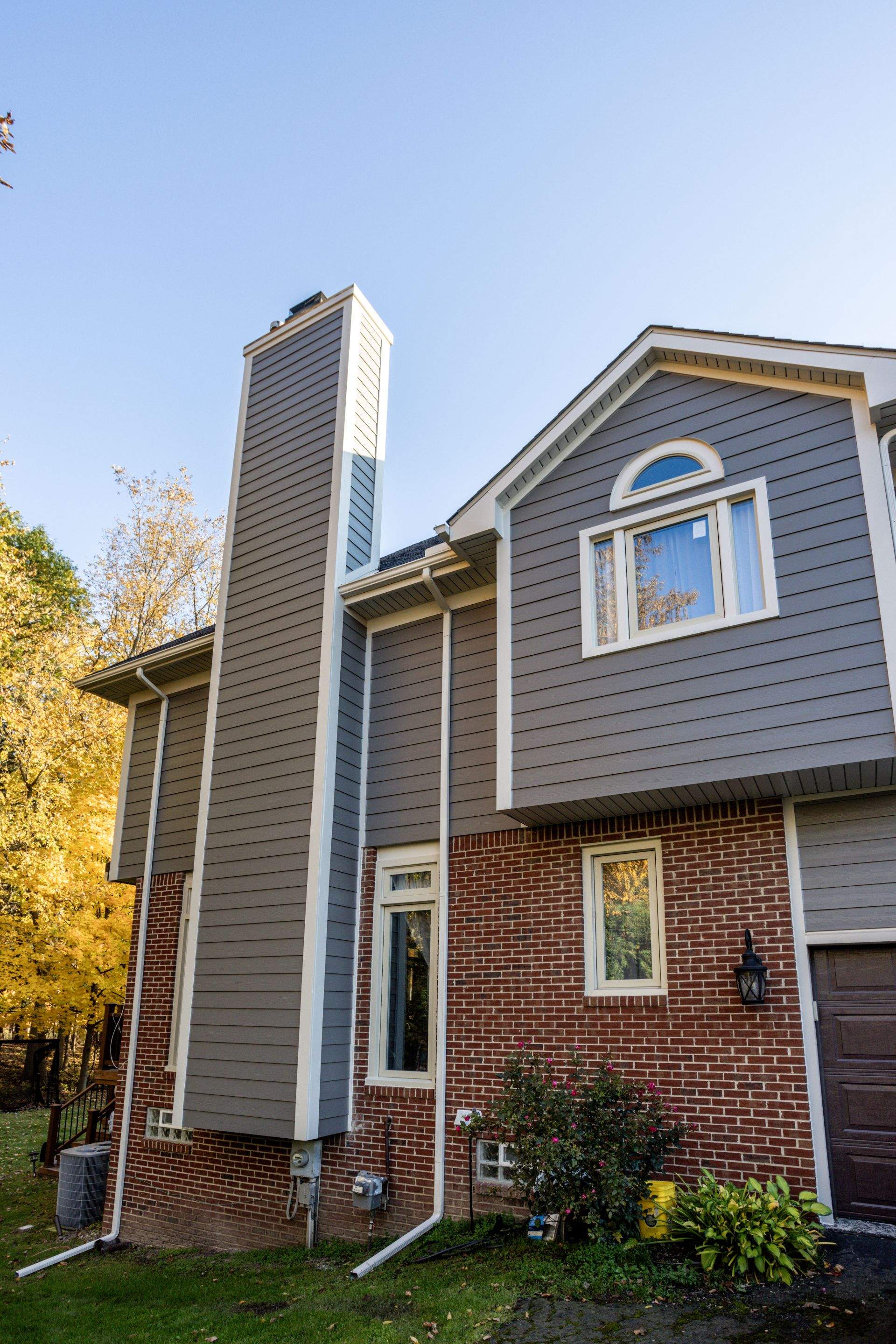 Siding Installation using James Hardie by Bloomfield Construction & Restoration