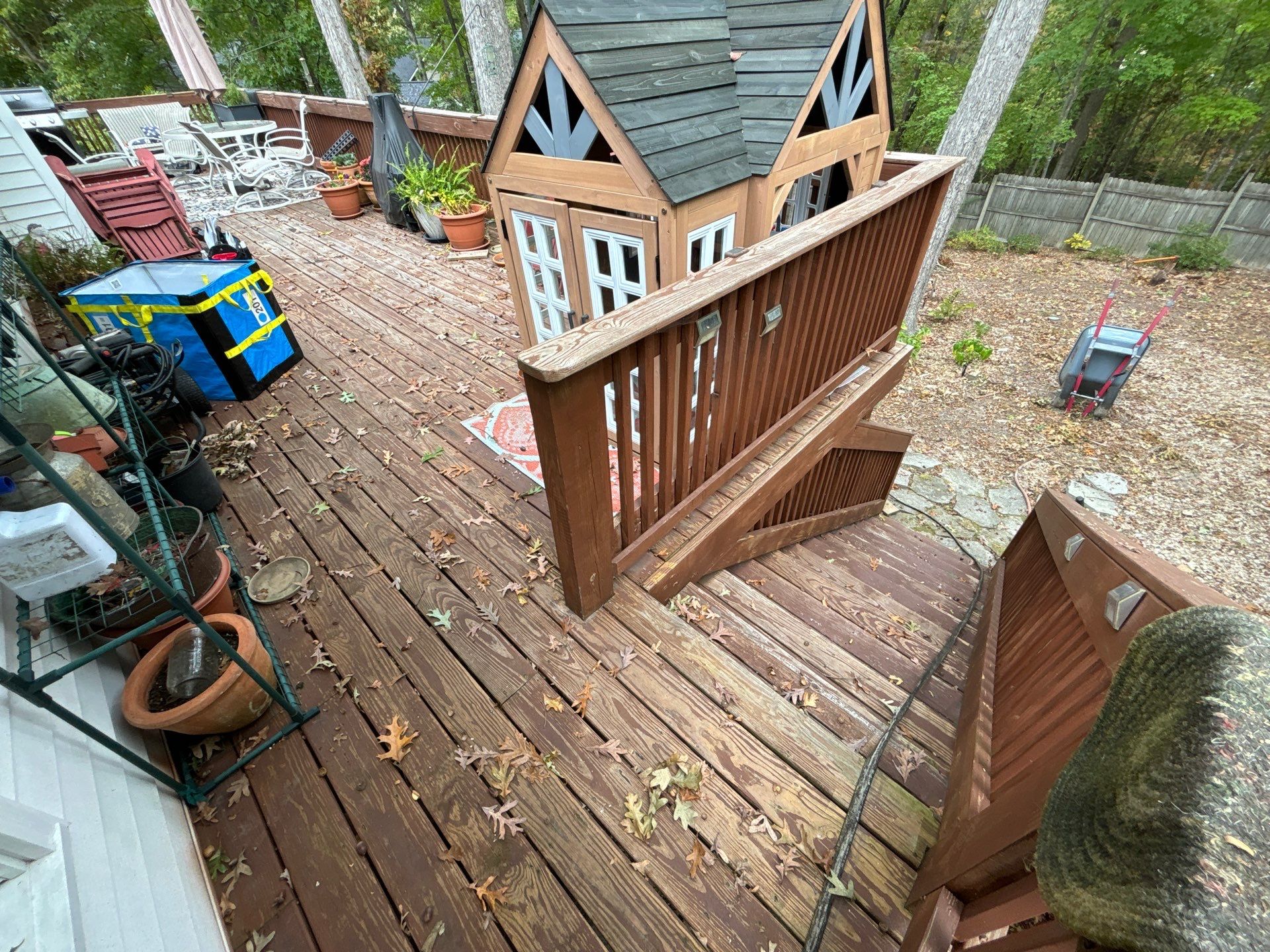 Coated Deck using Wood Sealant by DuraSeal