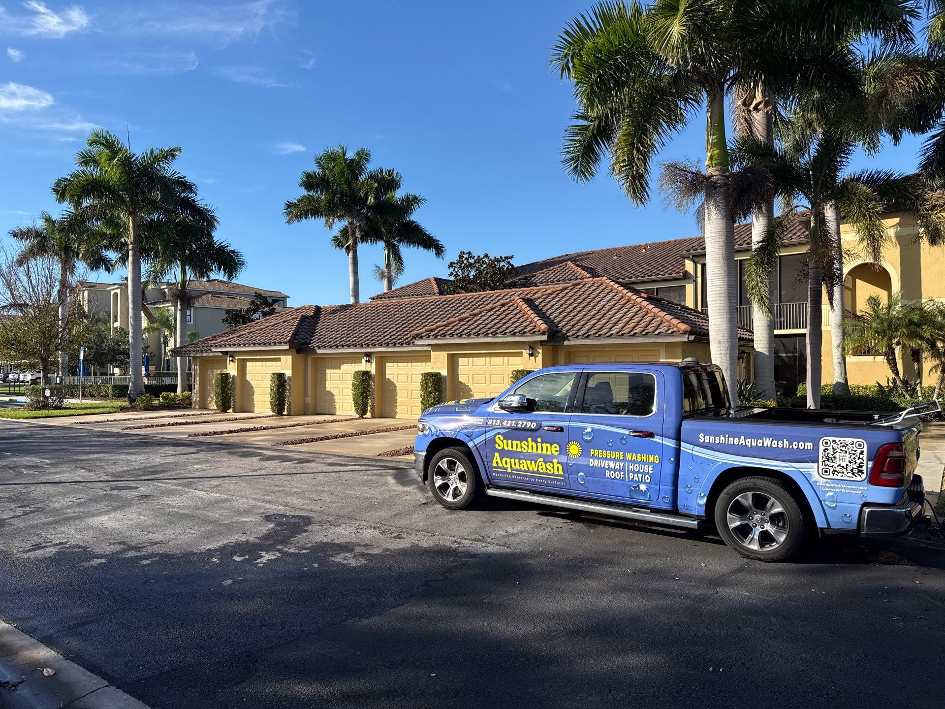 HOA Condo Concrete Driveway & Sidewalk Cleaning – River Strand Community, Bradenton, FL by Sunshine AquaWash