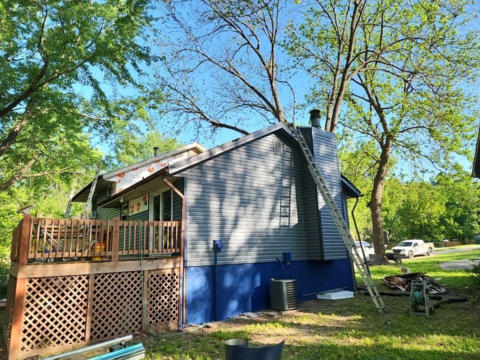 Siding Installation and Roof install with OC Oakridge by EEC  Windows, Siding & Roofing 